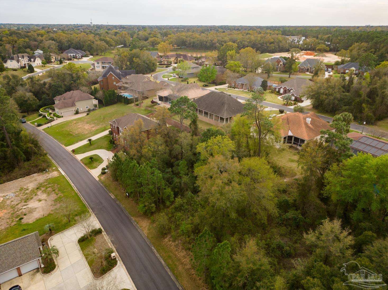 3033 Pelican Ln
