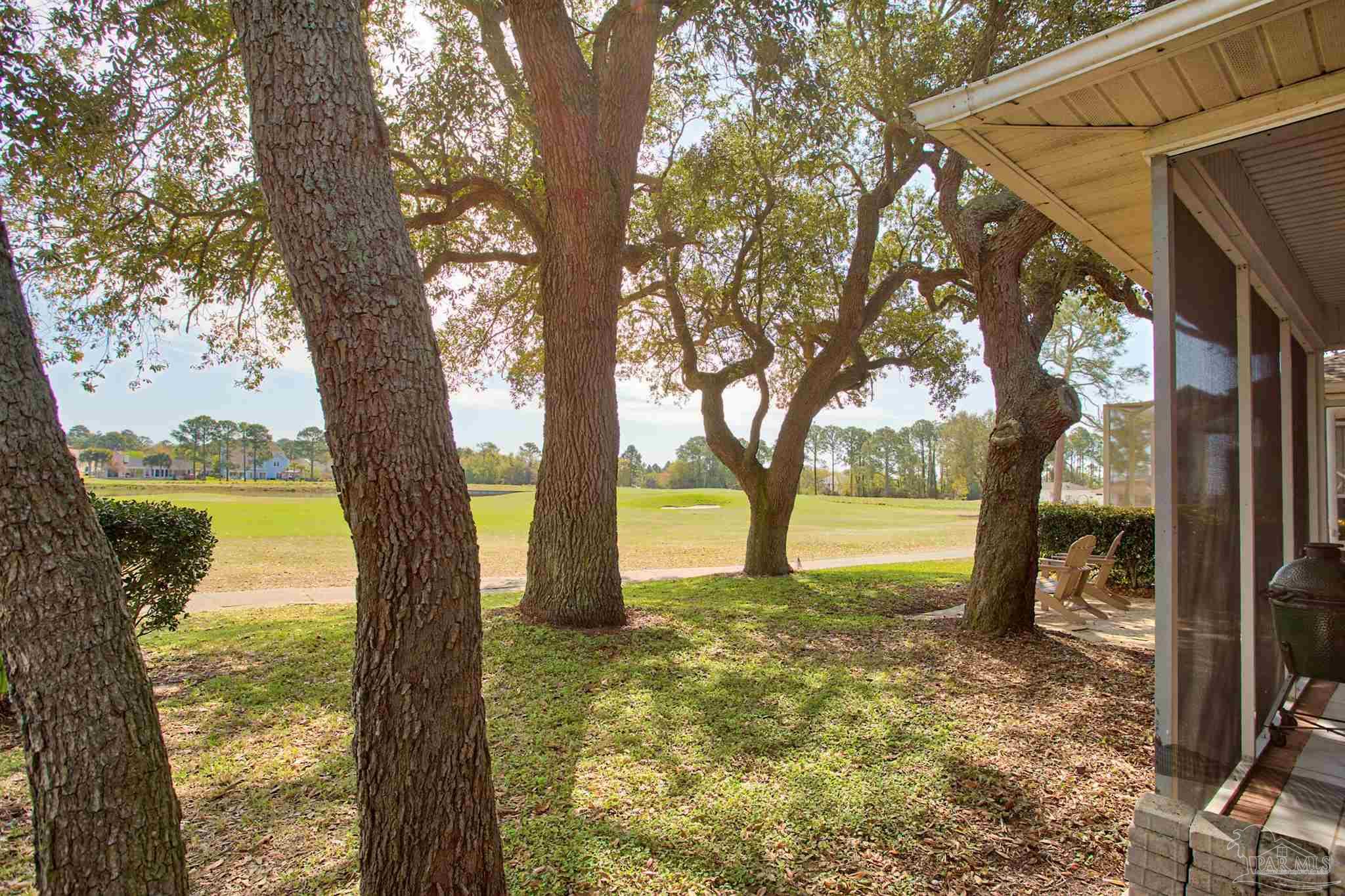 4068 Longwood Cir