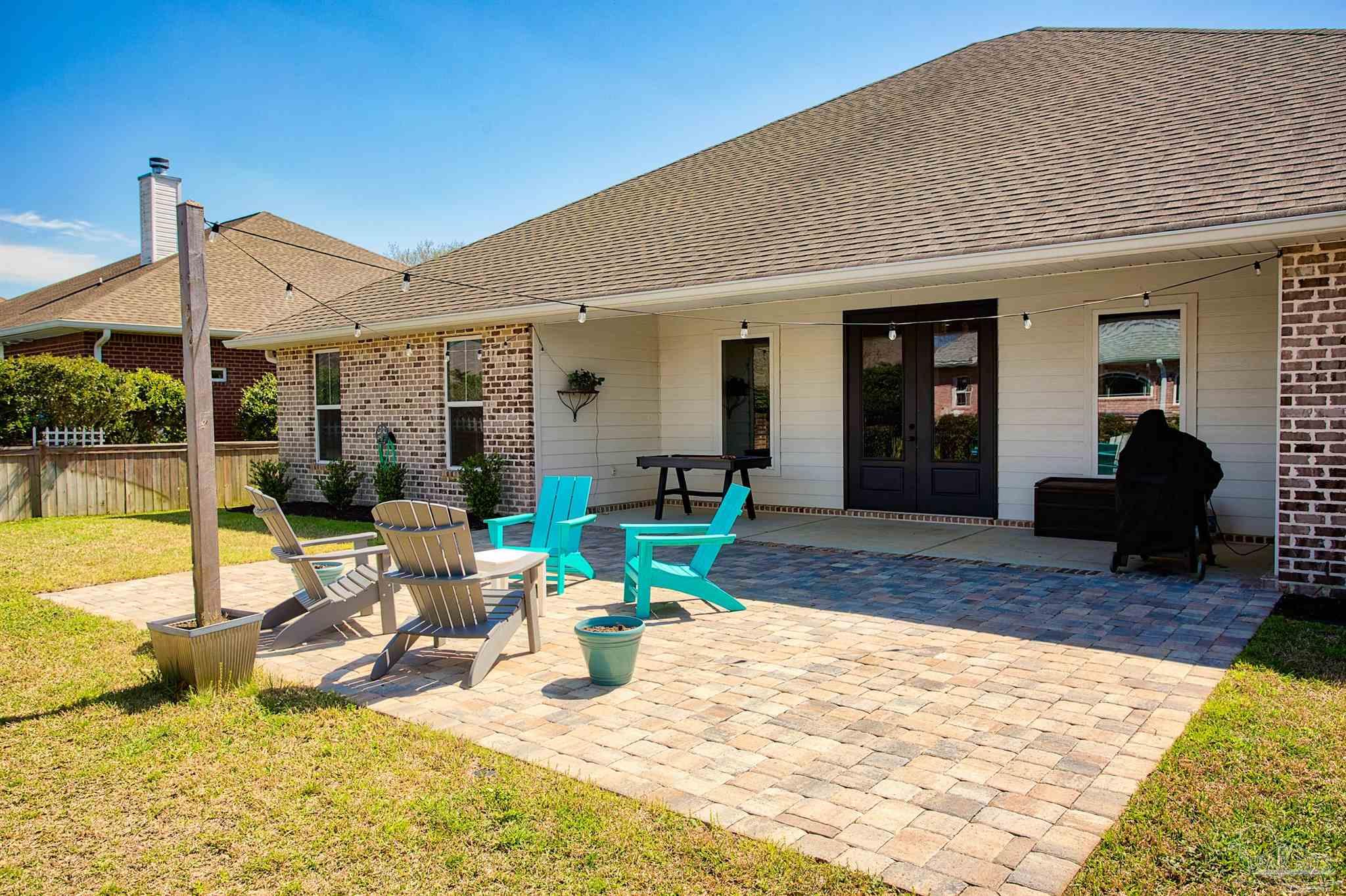 5387 Southlake Dr