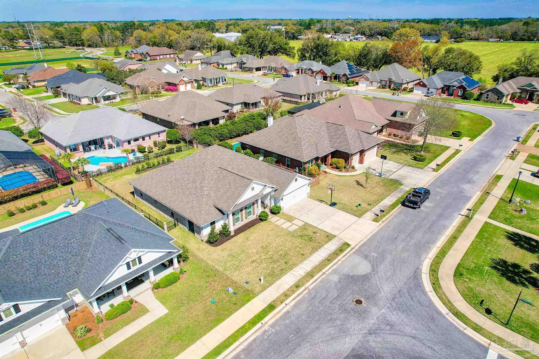 5387 Southlake Dr