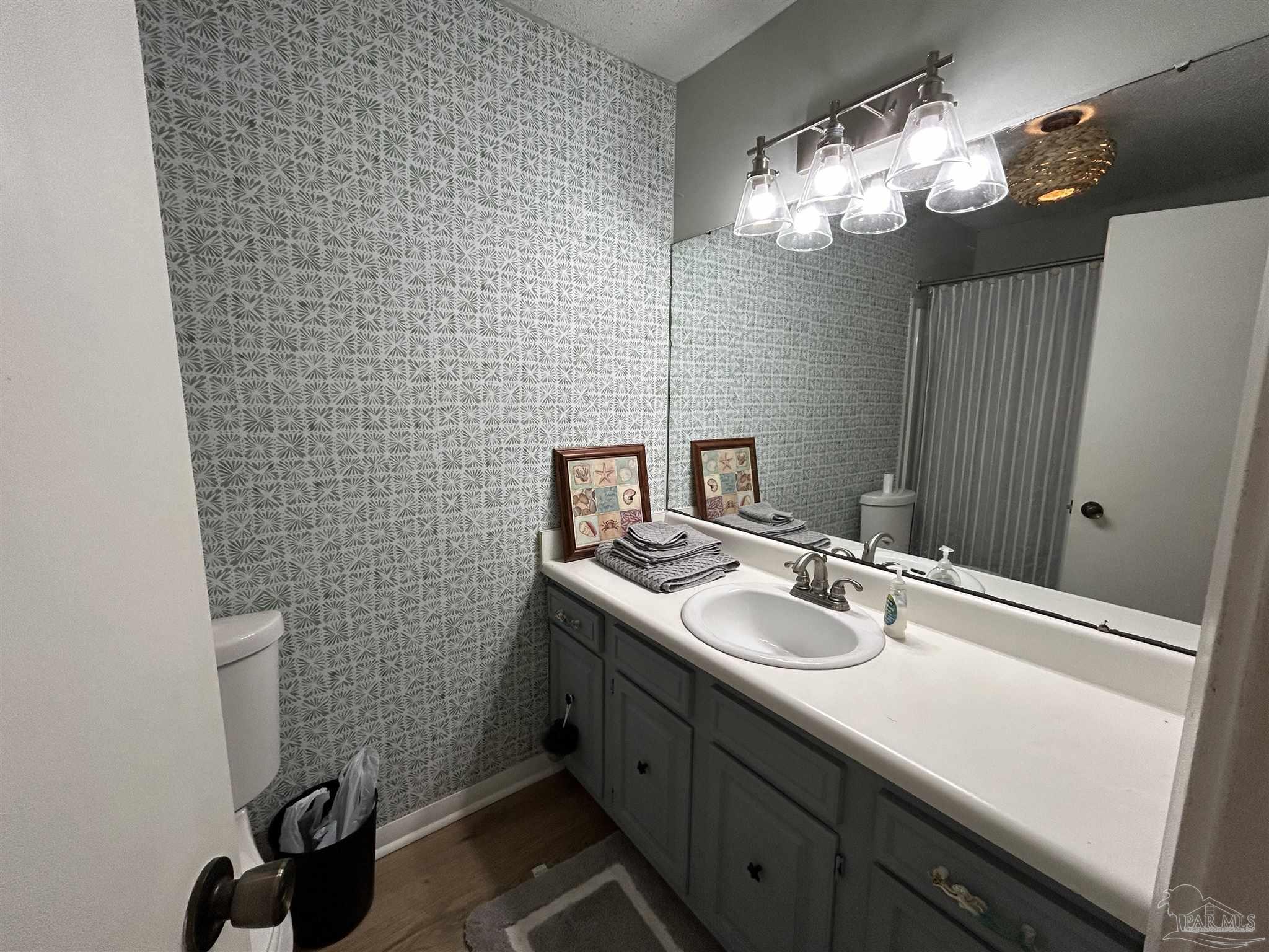 1432 El Sereno Pl
