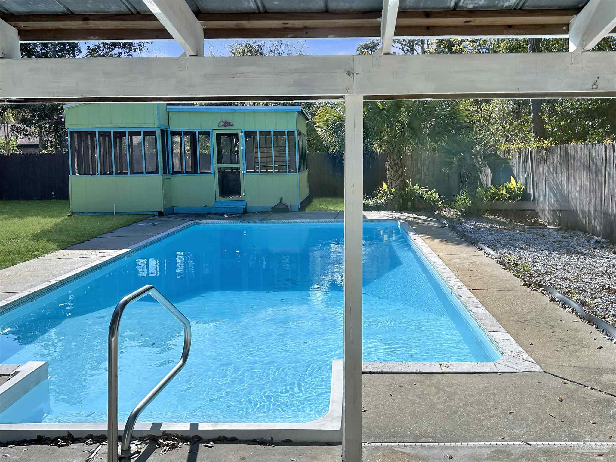 1432 El Sereno Pl