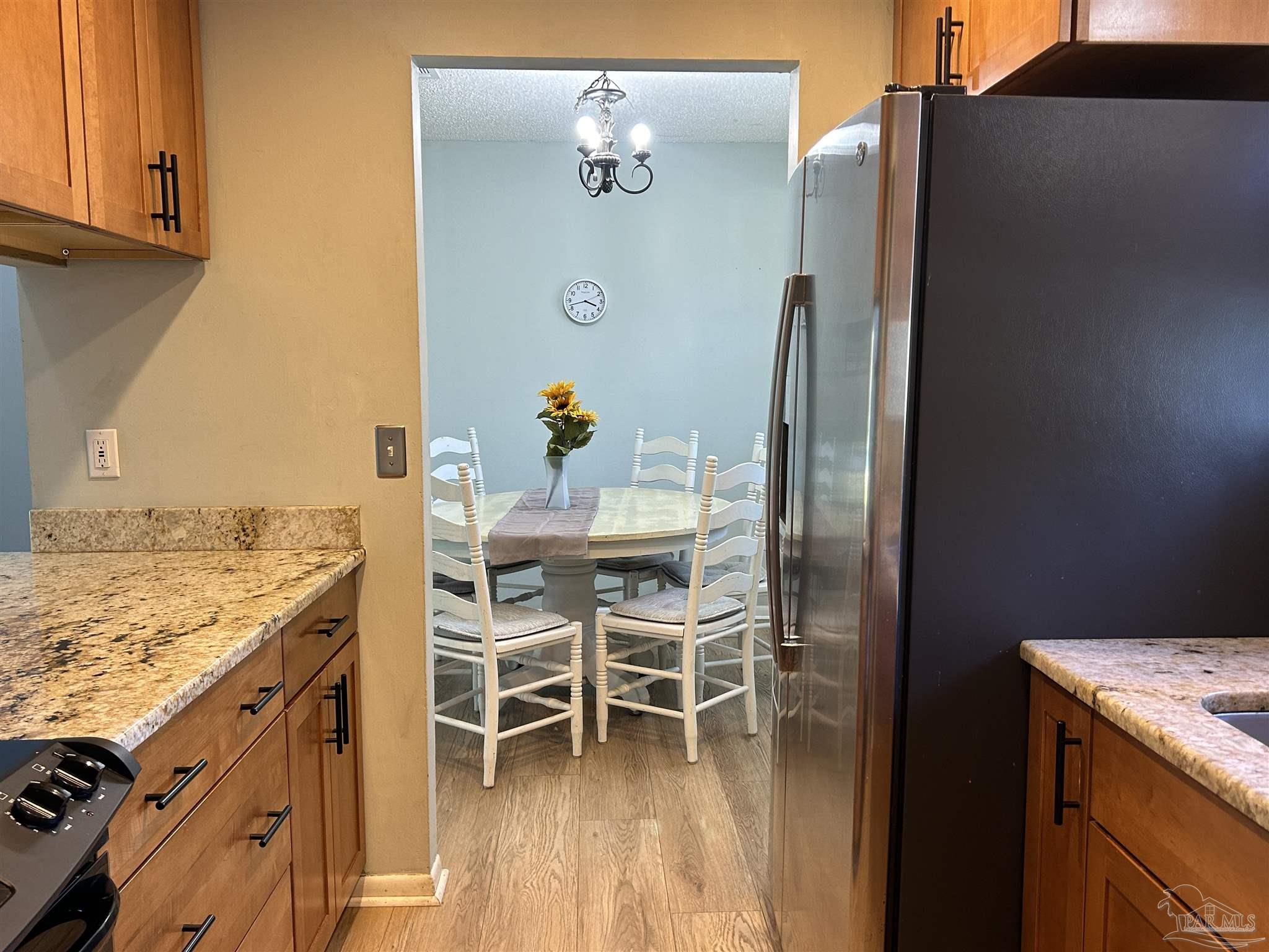 1432 El Sereno Pl