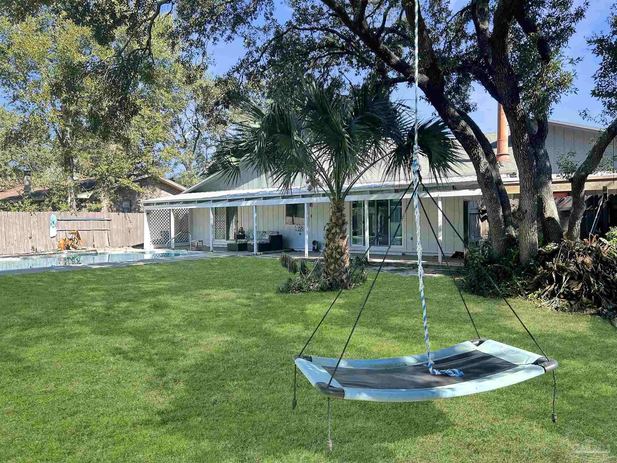 1432 El Sereno Pl