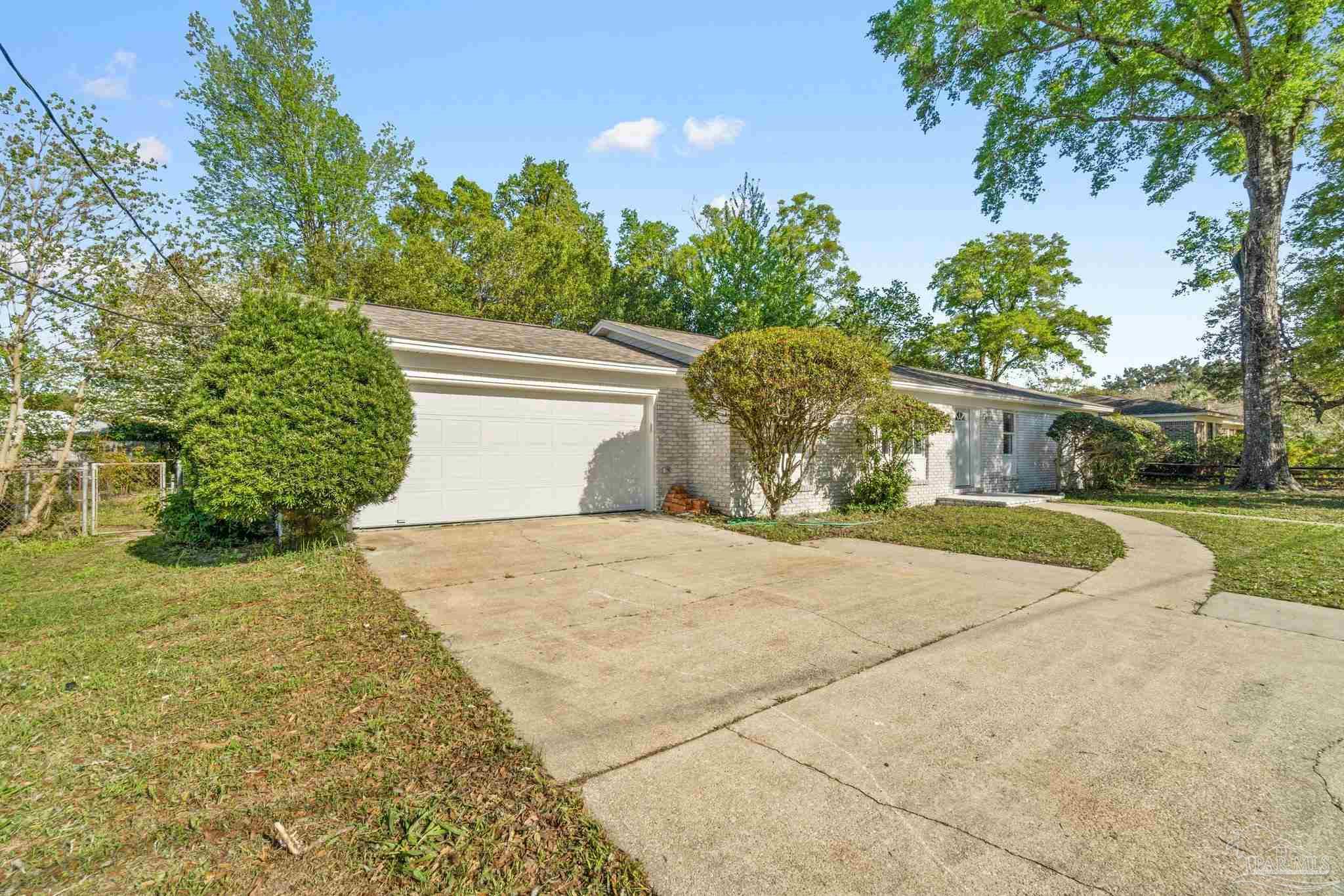 8230 Ridgefield Rd