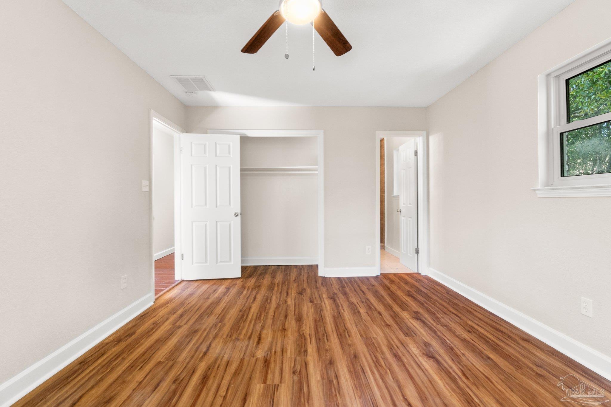 8230 Ridgefield Rd