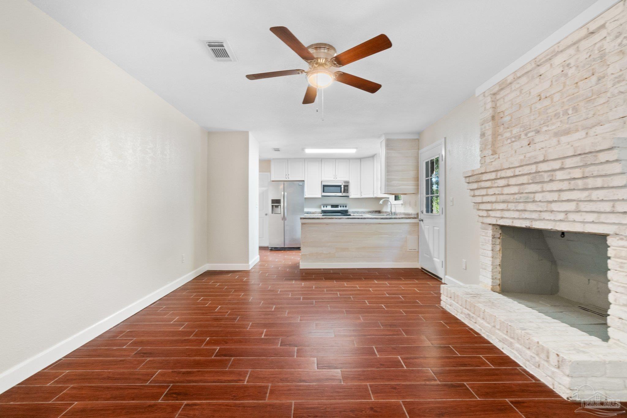 8230 Ridgefield Rd