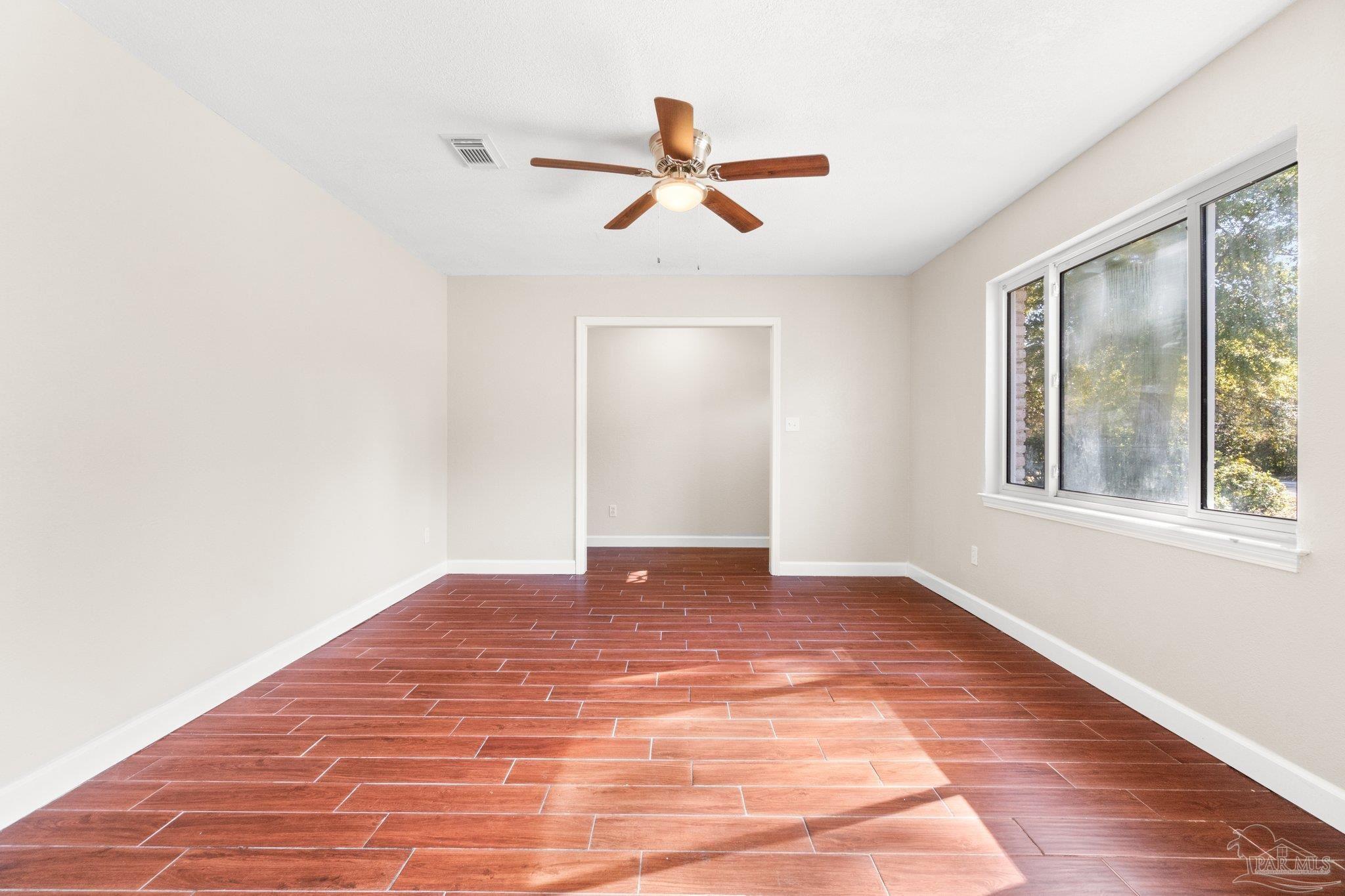 8230 Ridgefield Rd