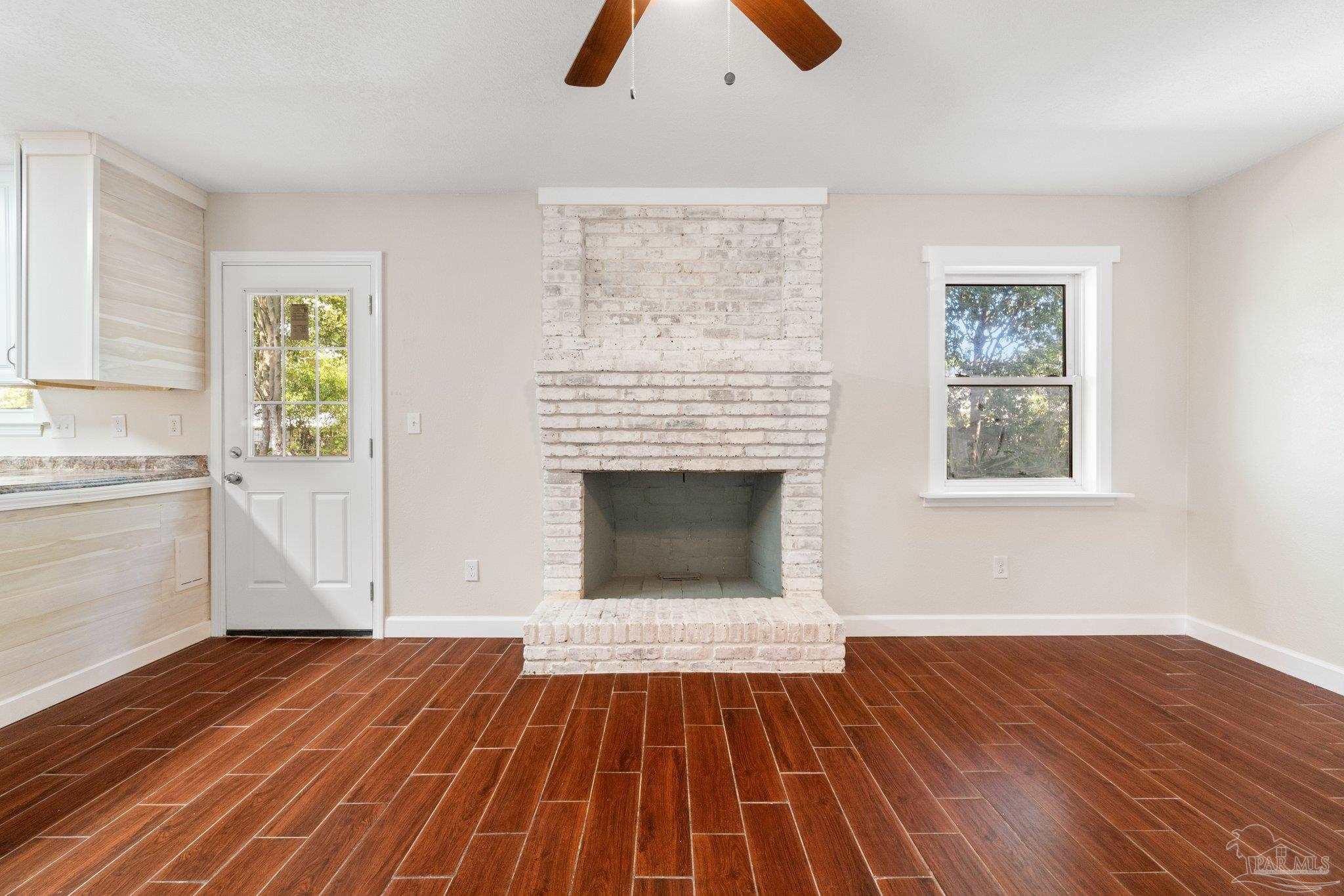 8230 Ridgefield Rd
