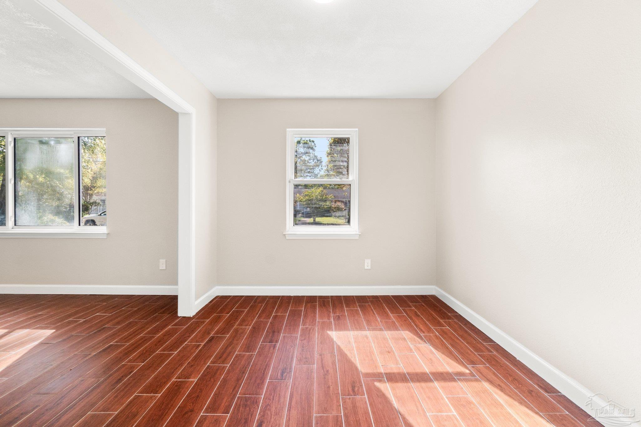 8230 Ridgefield Rd