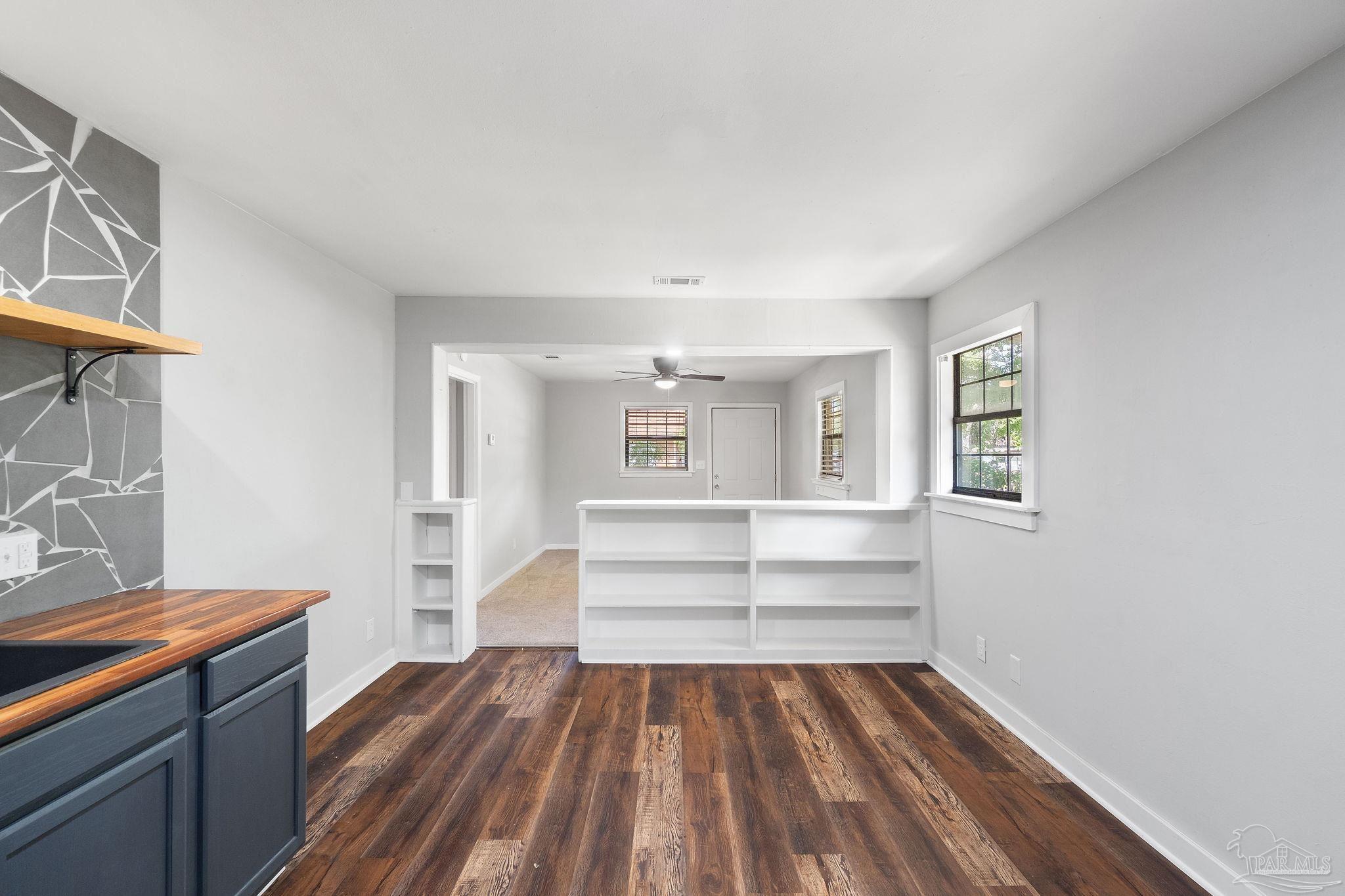 2701 W Brainerd St