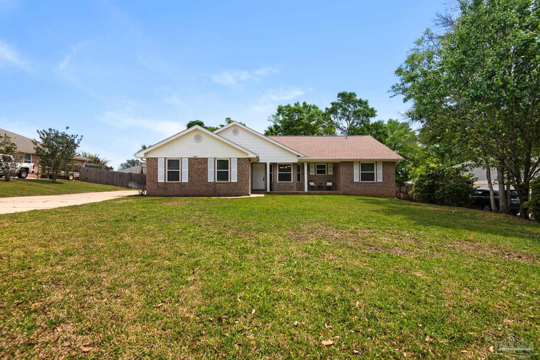 5949 Ridgeview Dr