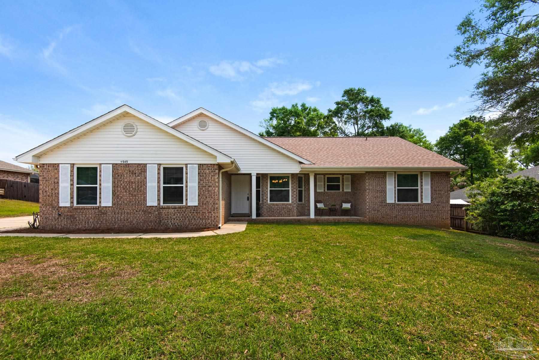 5949 Ridgeview Dr