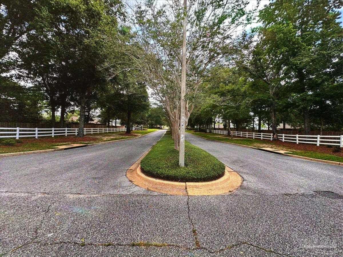 431 Turnberry Rd