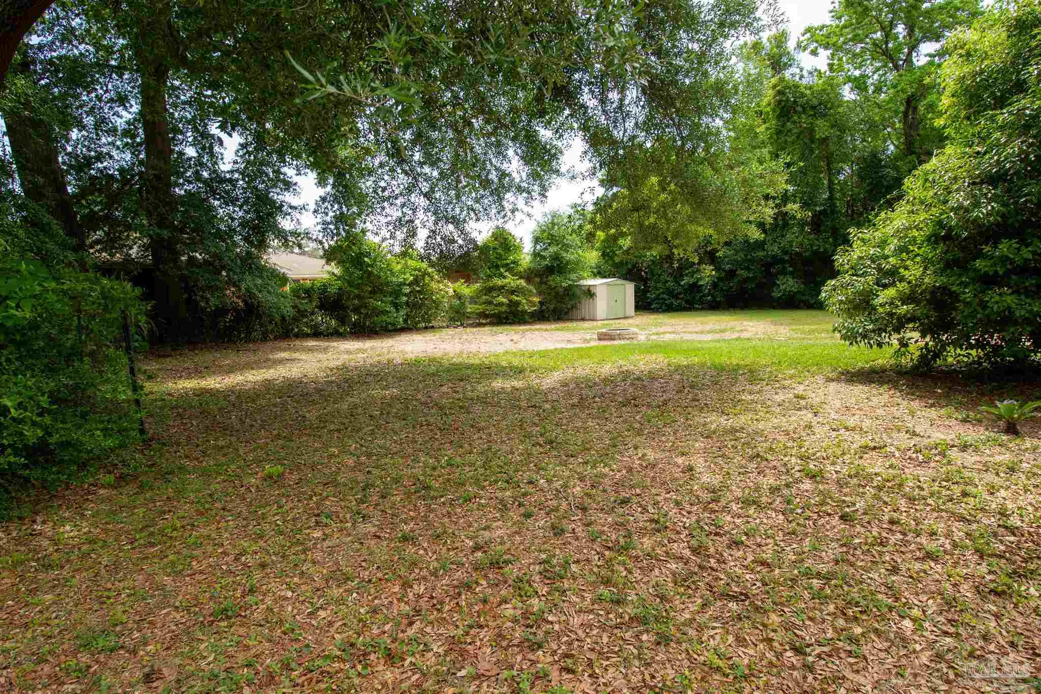 3960 Bayou Blvd