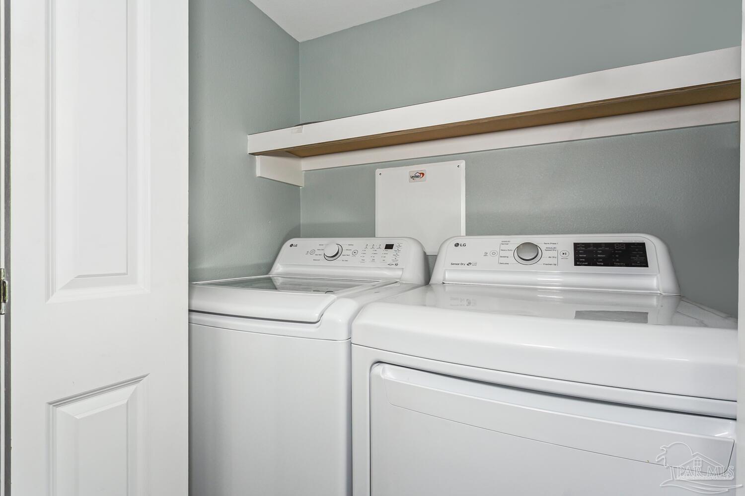 1600 Via Deluna Dr # B Unit: 608-B