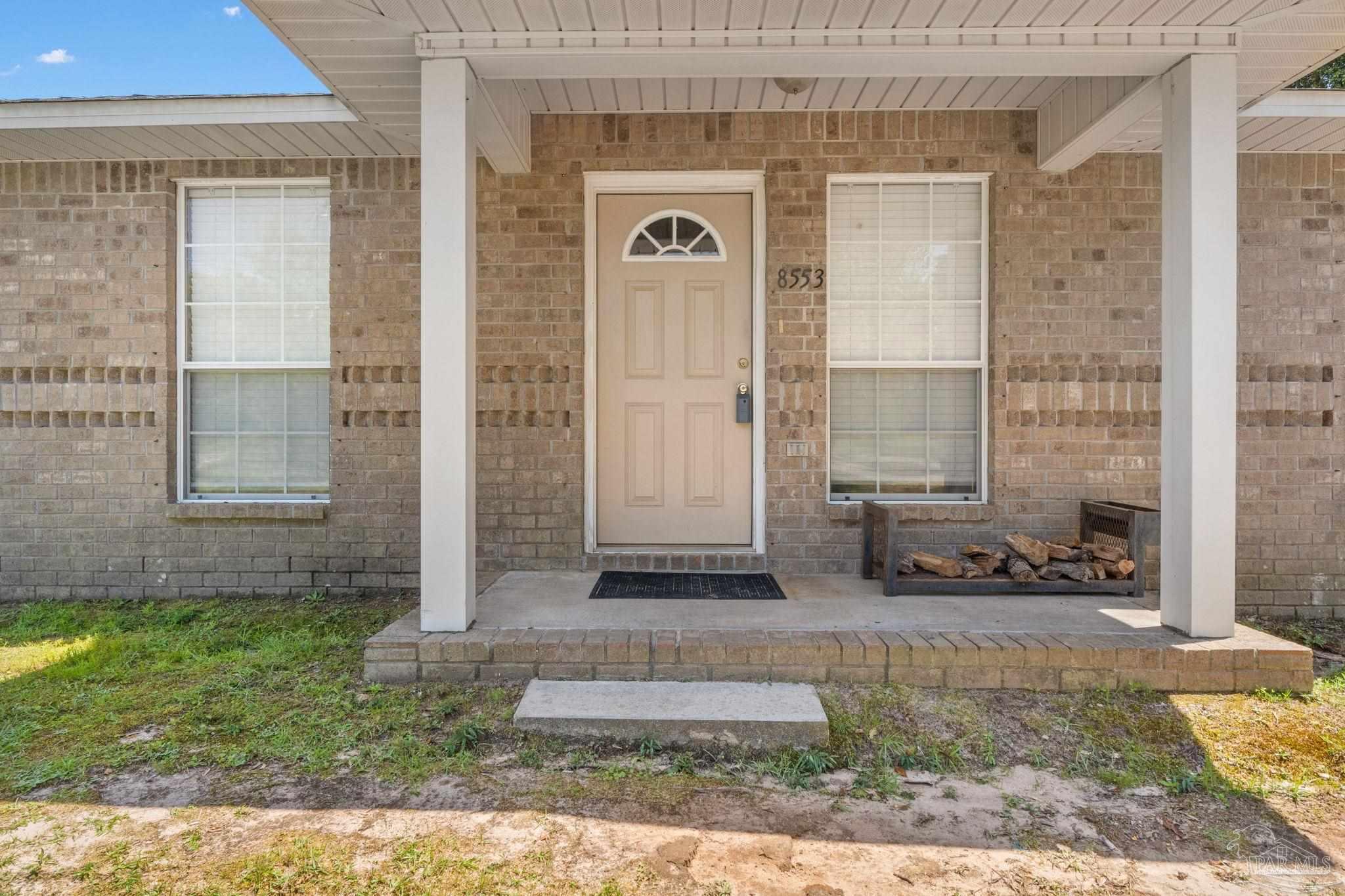 8553 Honeybee Ln