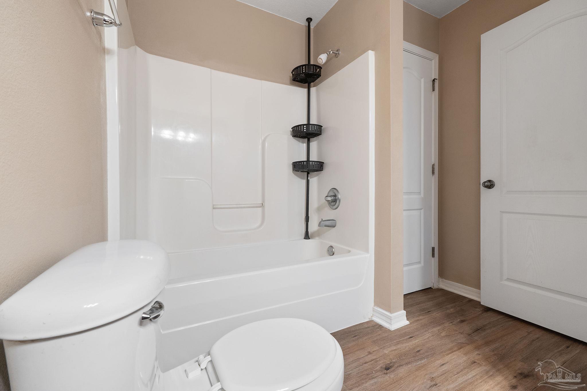 8553 Honeybee Ln