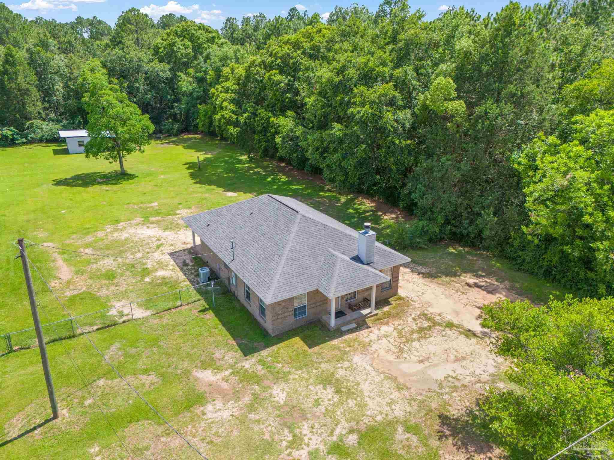 8553 Honeybee Ln