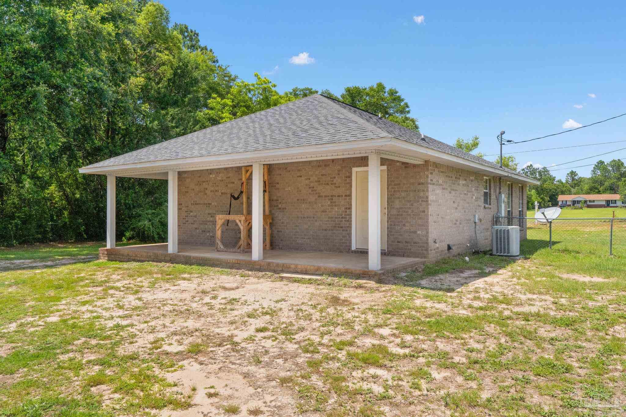 8553 Honeybee Ln