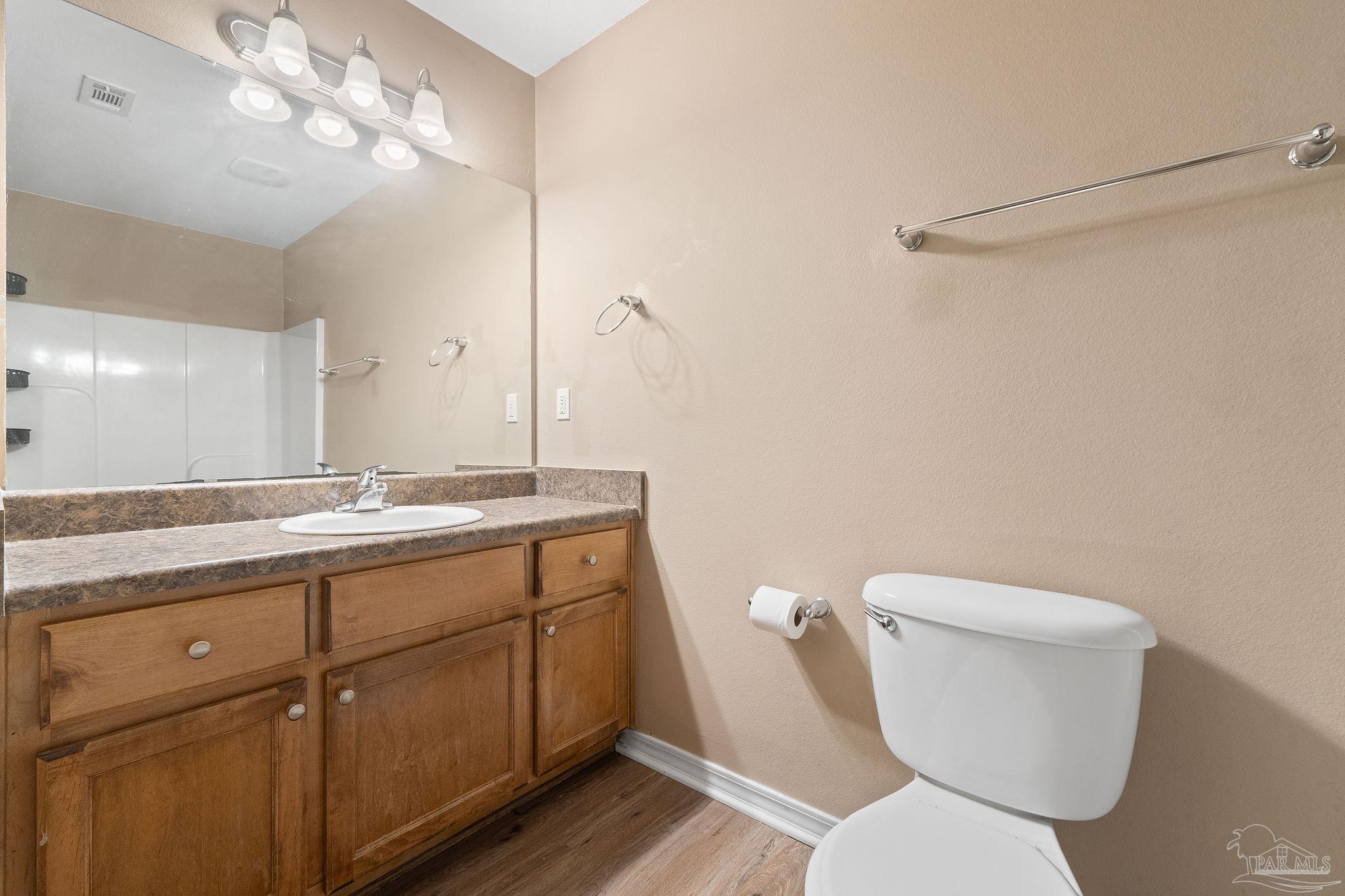 8553 Honeybee Ln