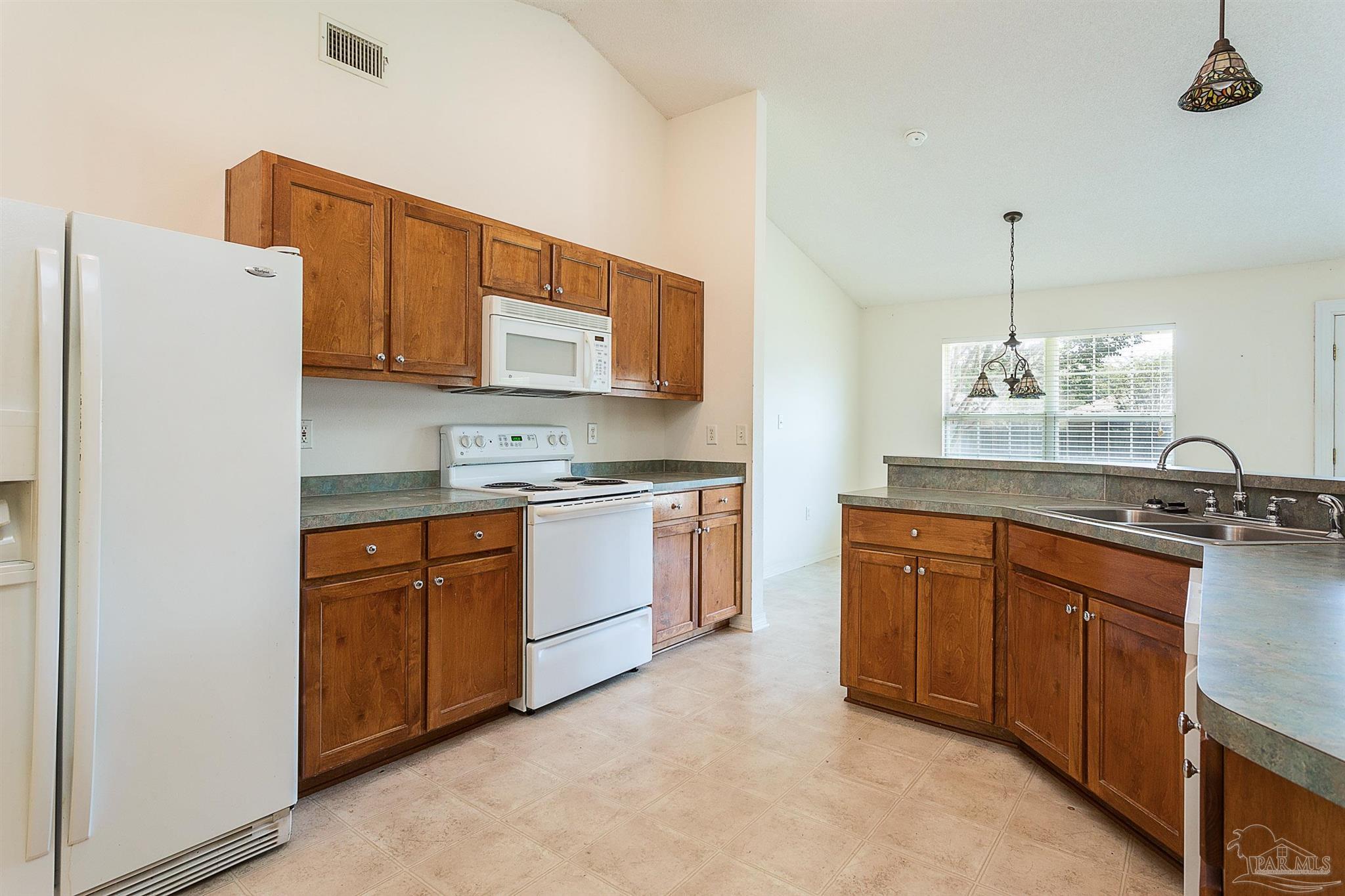 1388 Connemara Cir