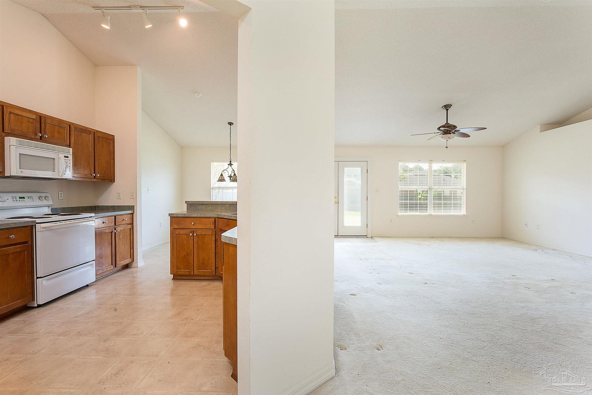 1388 Connemara Cir