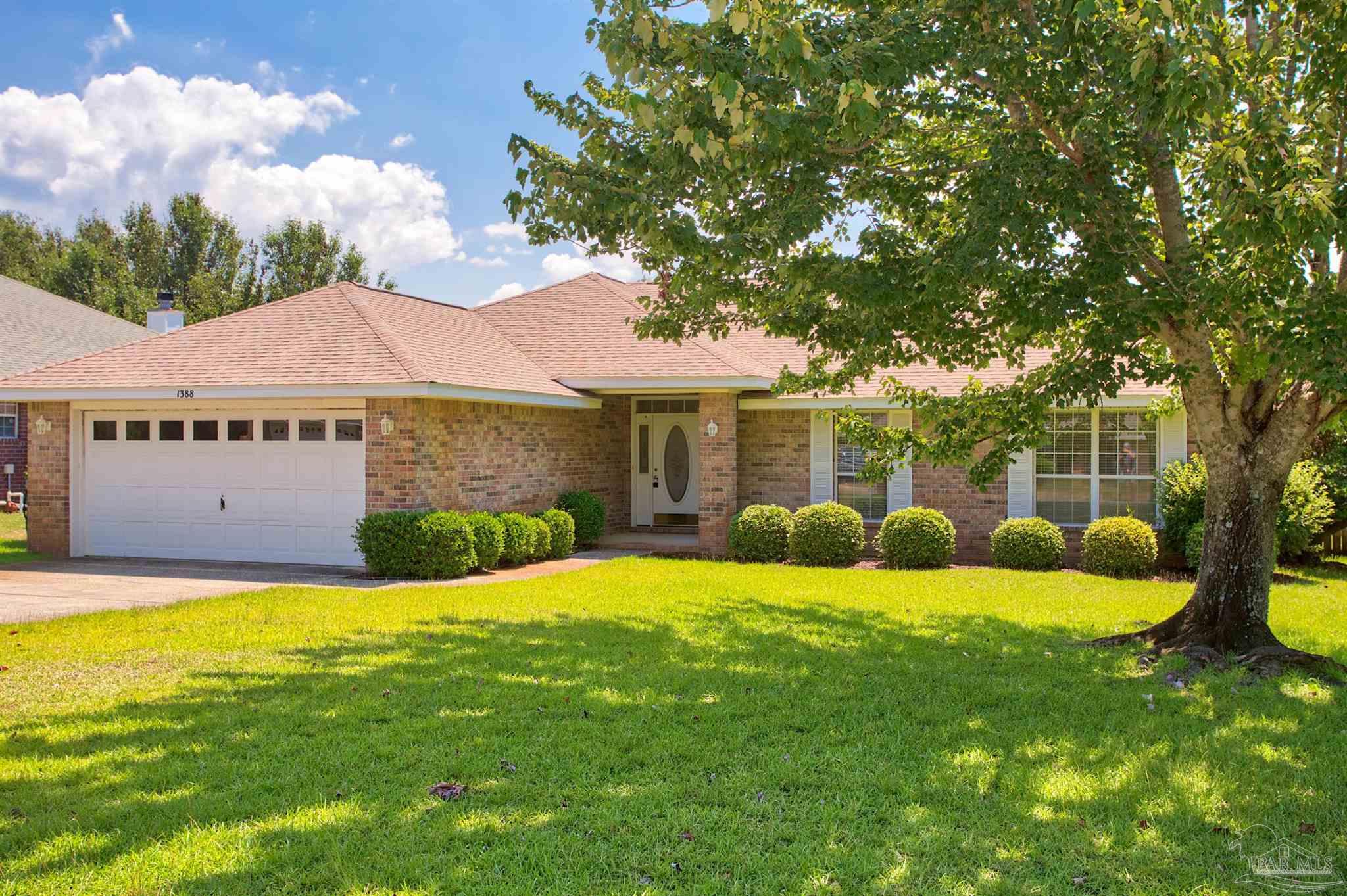 1388 Connemara Cir