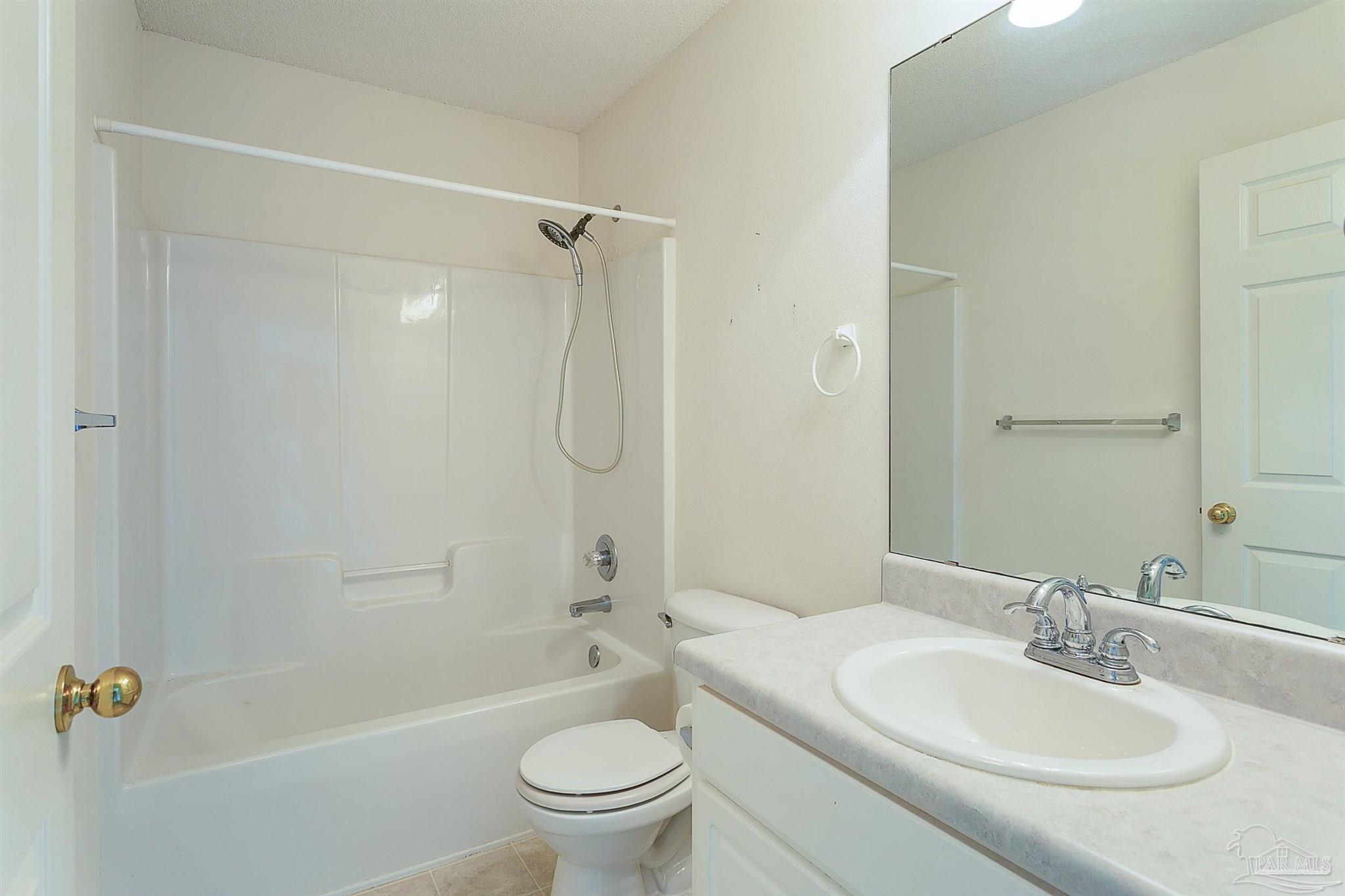 1388 Connemara Cir