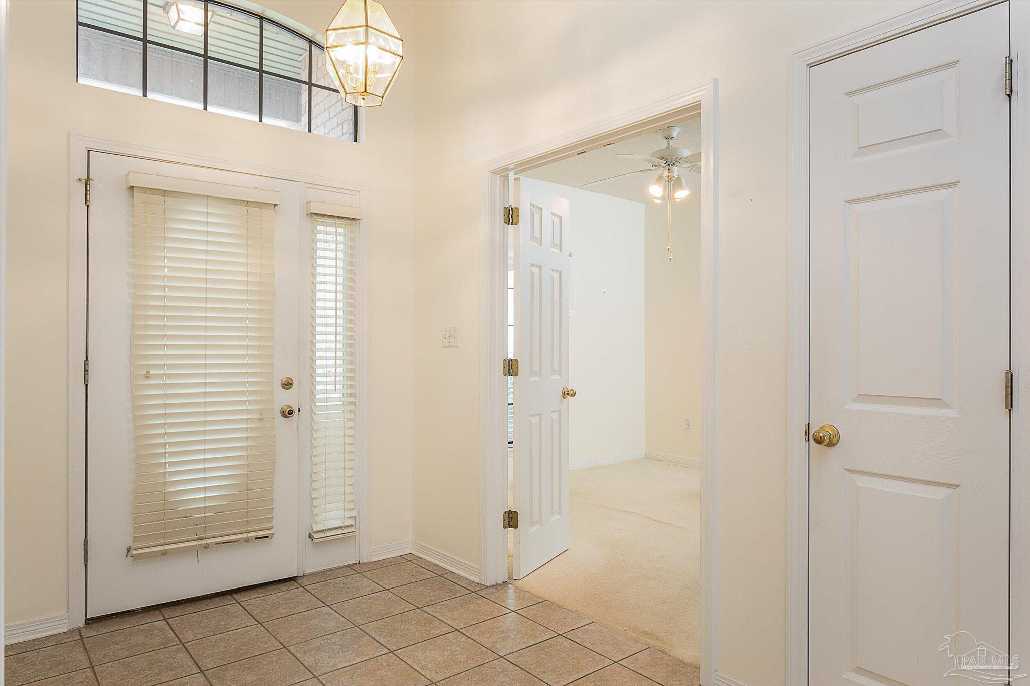 4161 Longwood Cir