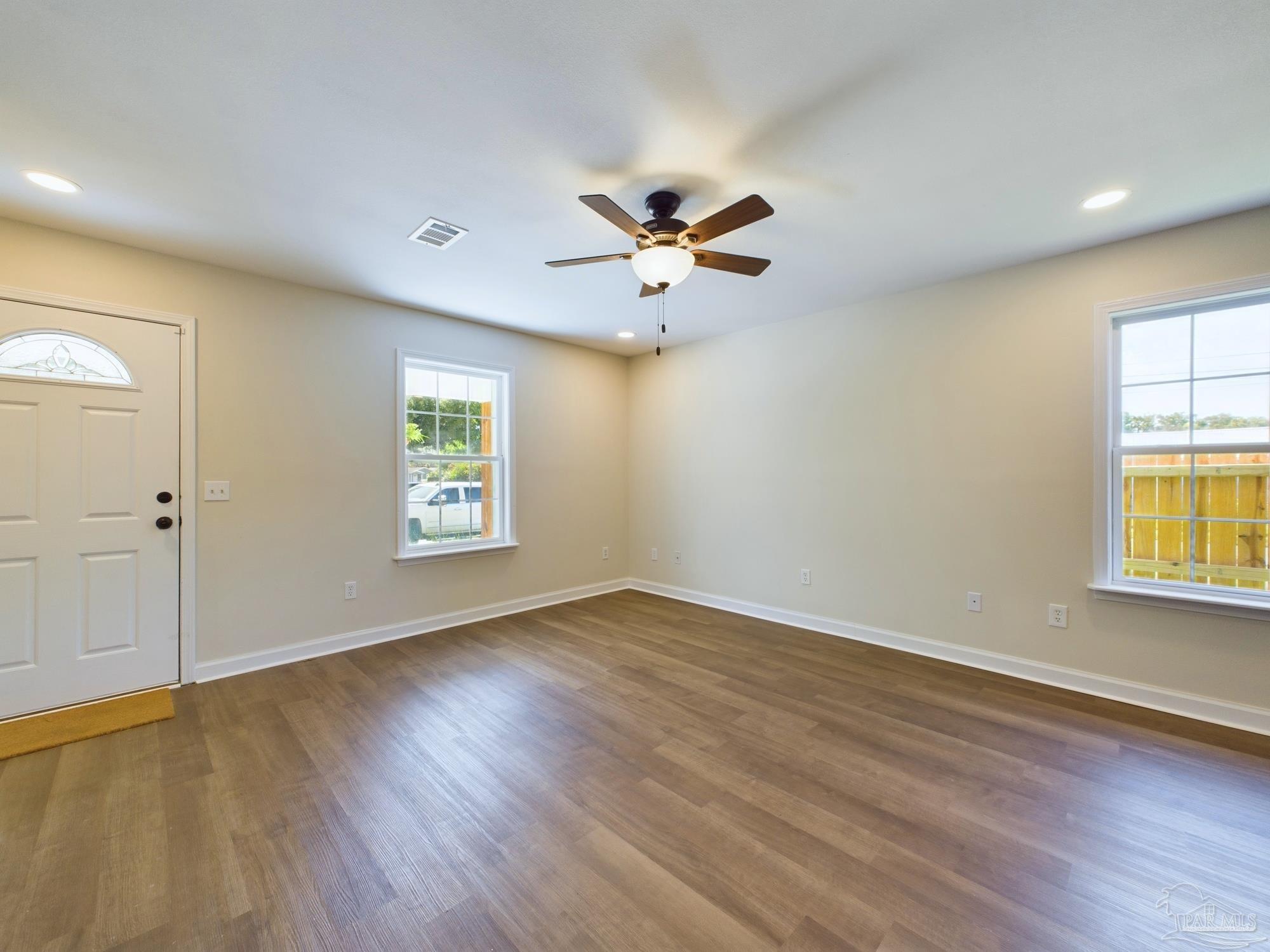 1503 N 6th Ave