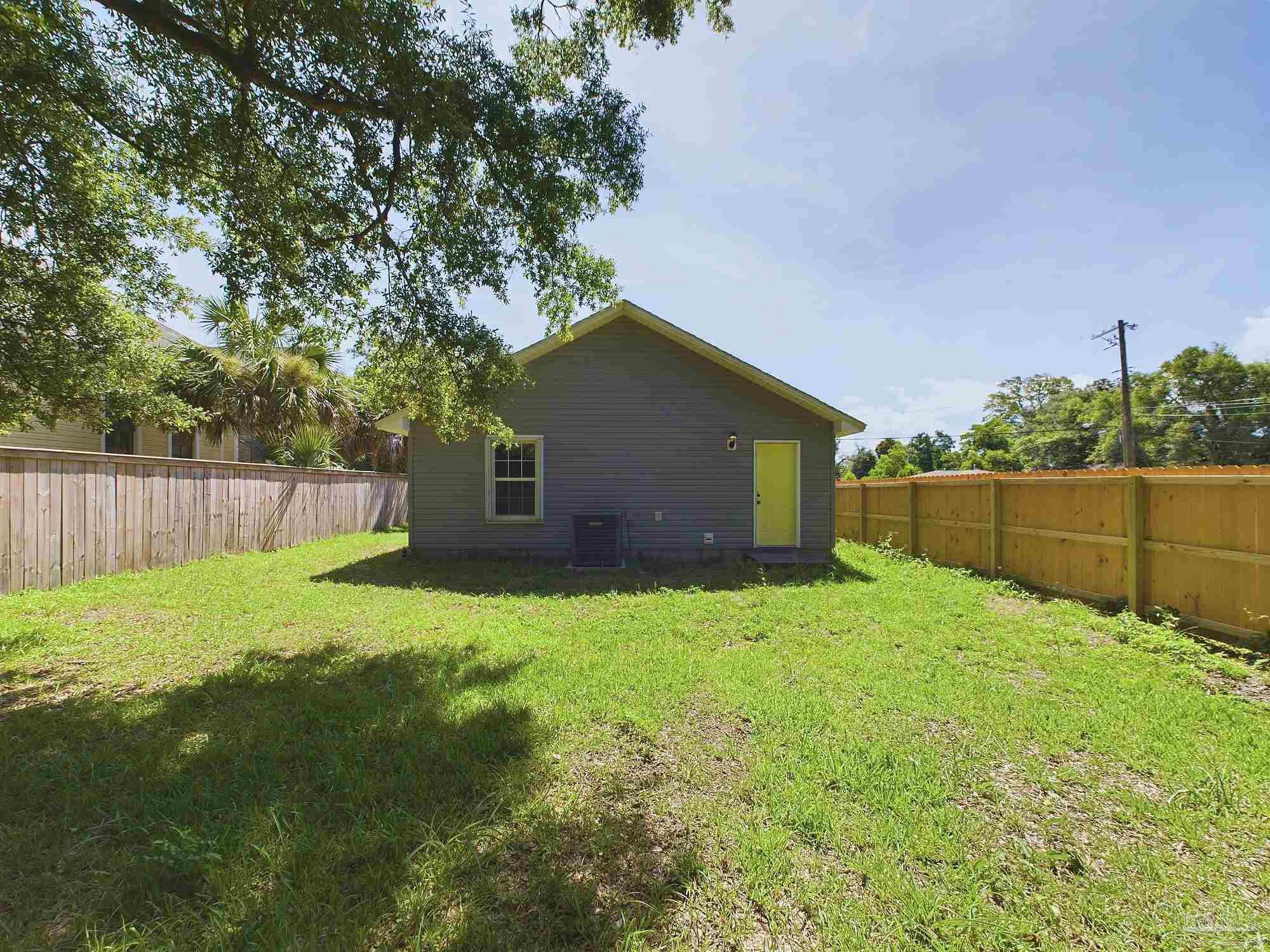 1503 N 6th Ave