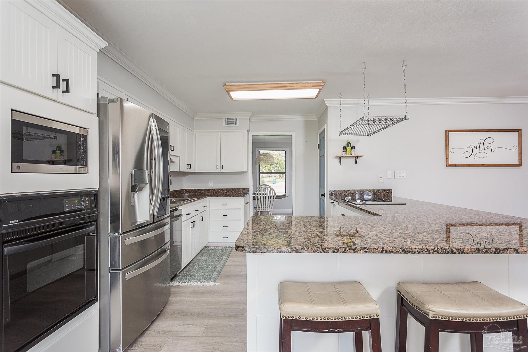 3821 Tiger Point Blvd