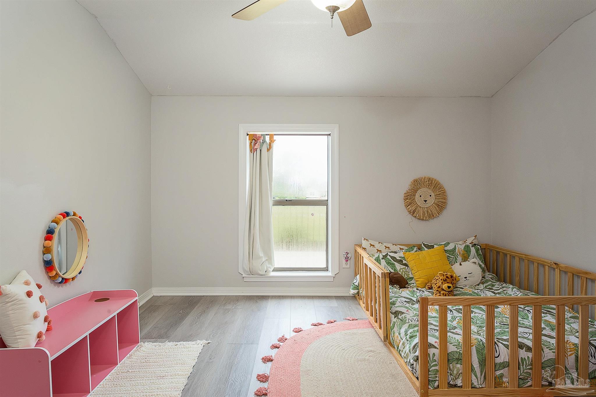 3821 Tiger Point Blvd