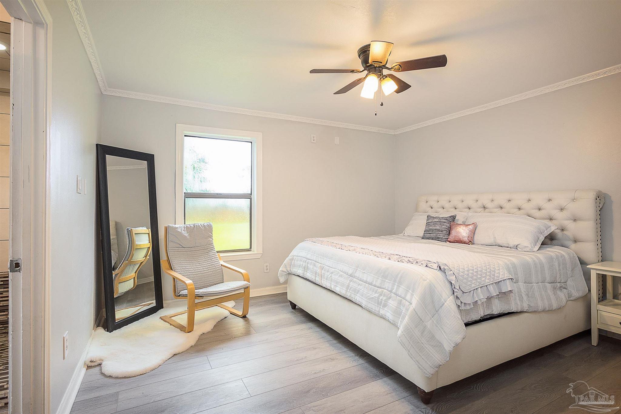 3821 Tiger Point Blvd