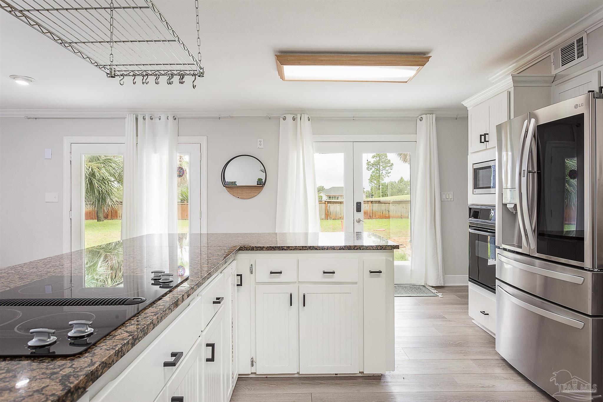 3821 Tiger Point Blvd