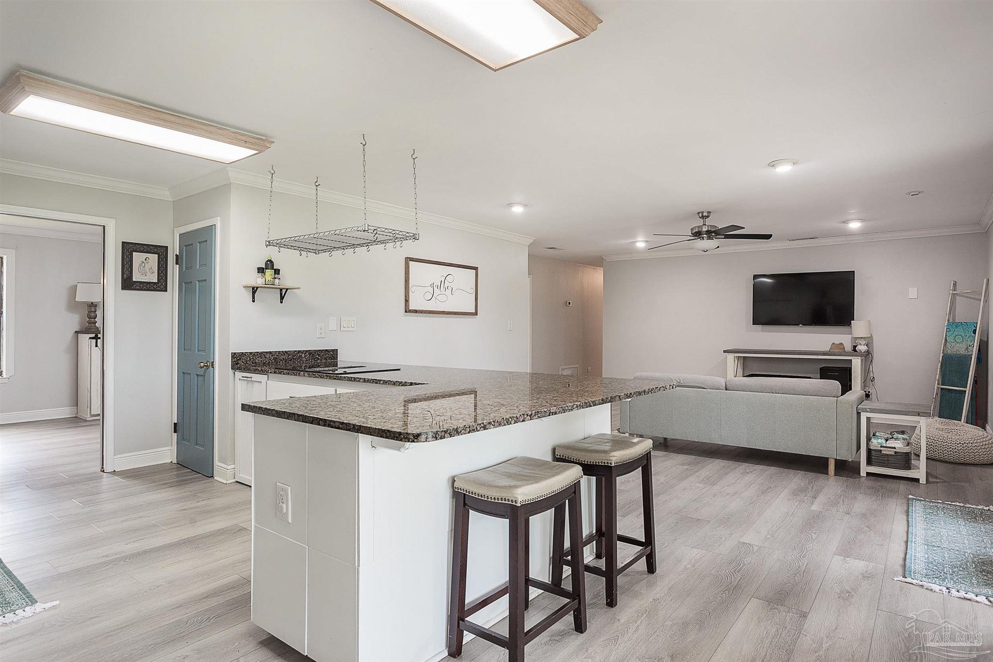 3821 Tiger Point Blvd