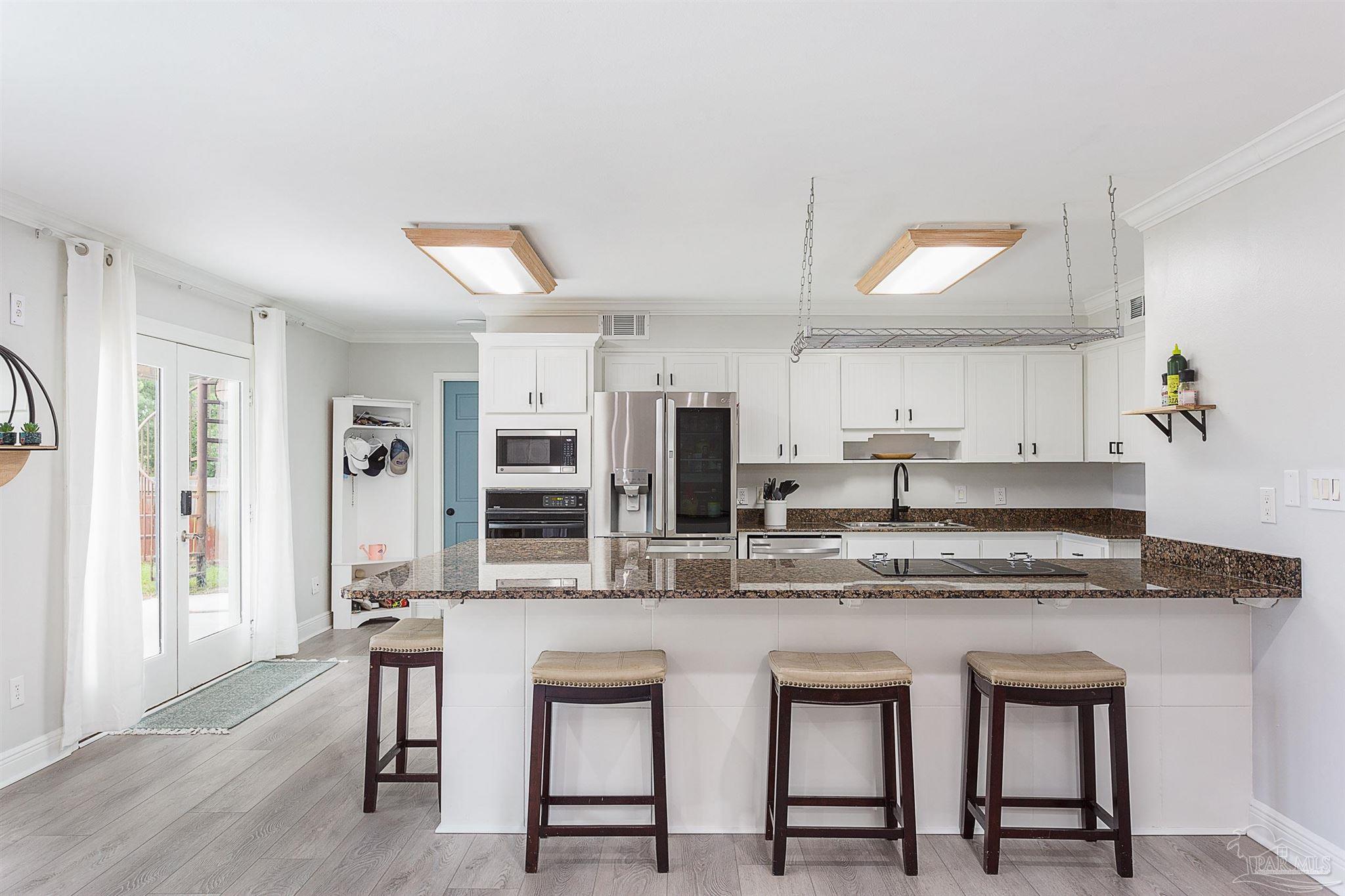 3821 Tiger Point Blvd