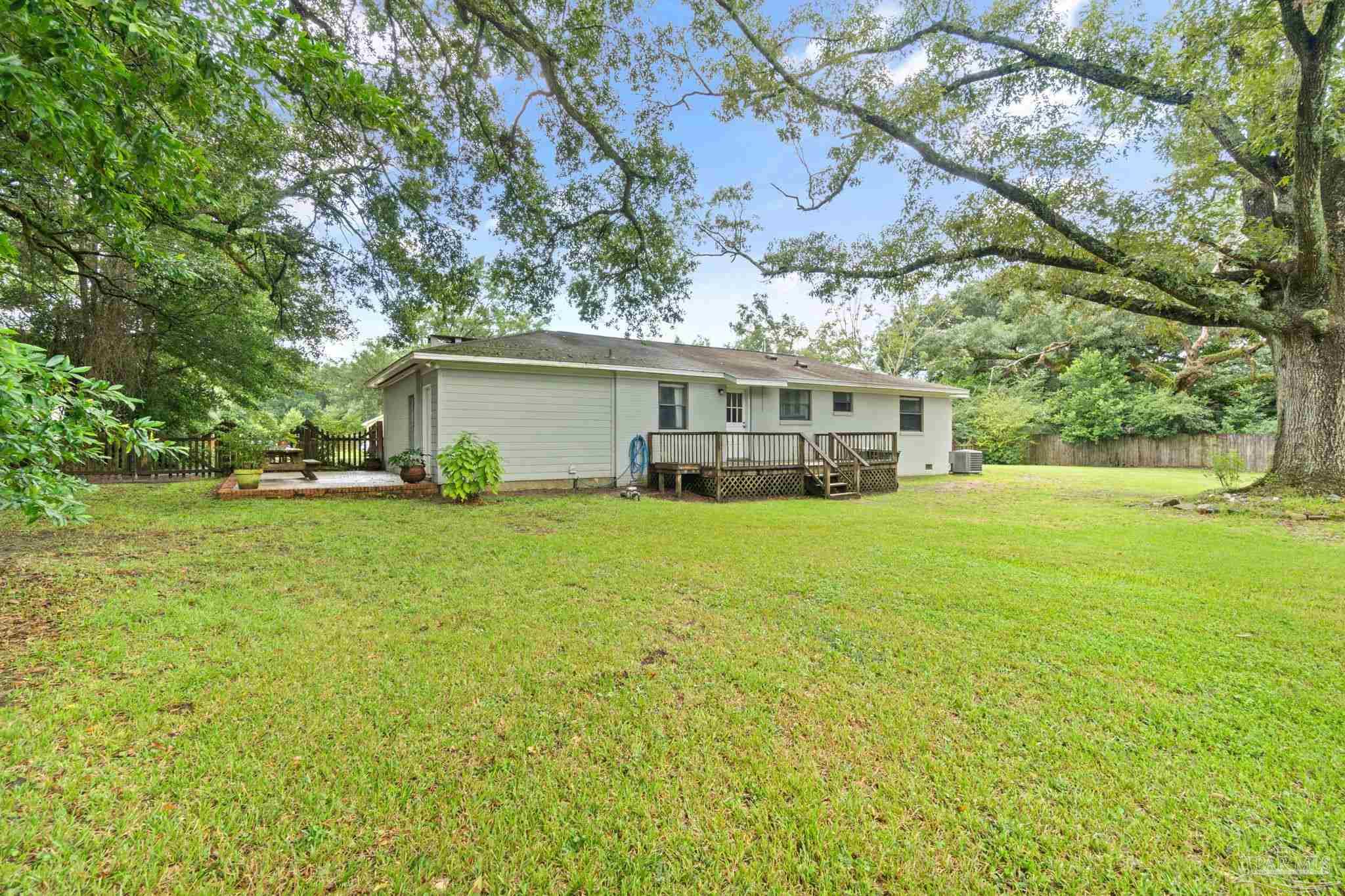 1732 Quiet Oak Ln