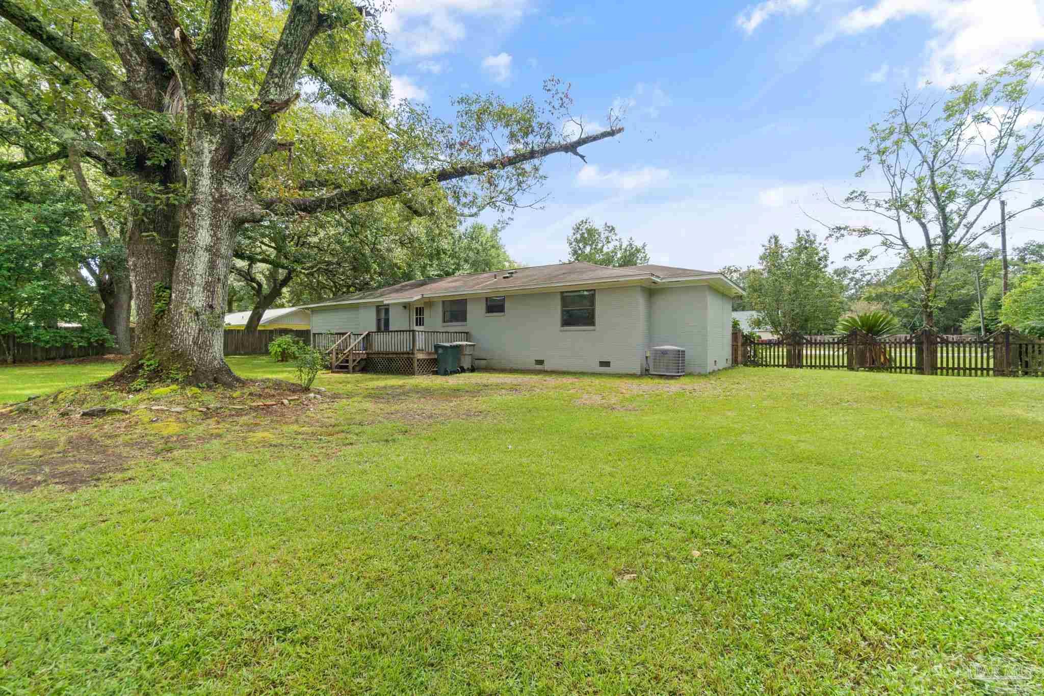 1732 Quiet Oak Ln