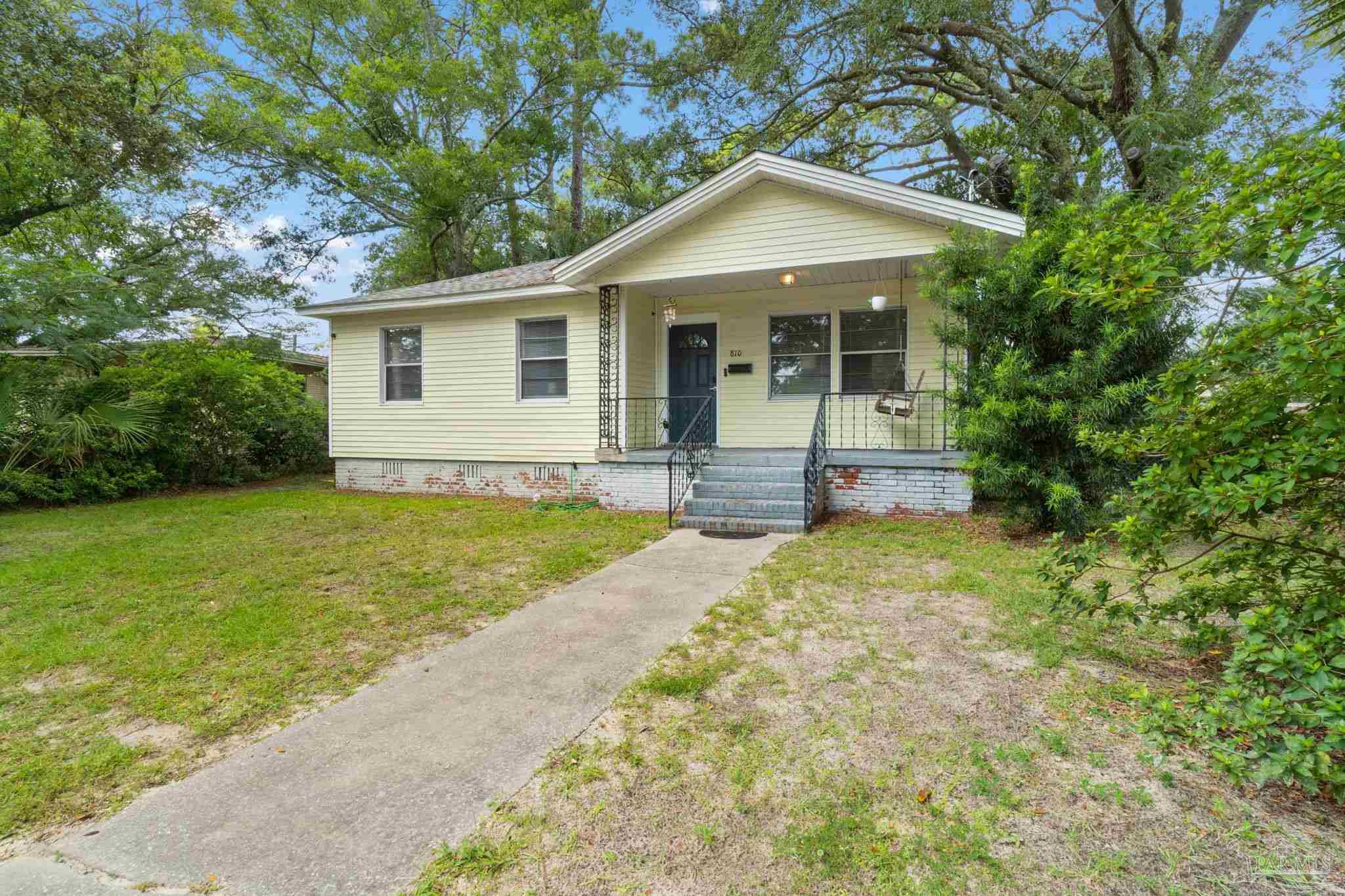 810 W Blount St