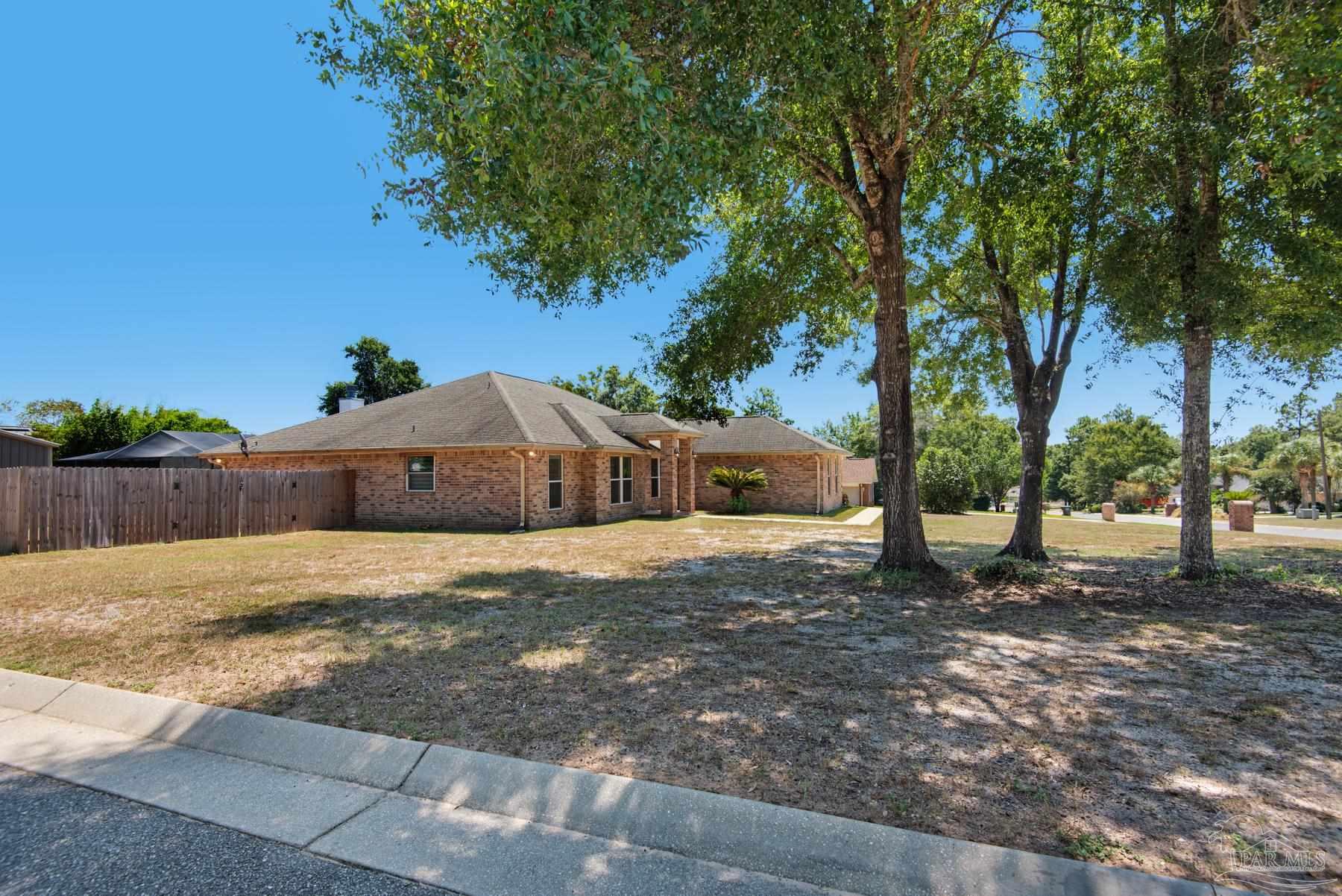 5945 Ridgeview Dr