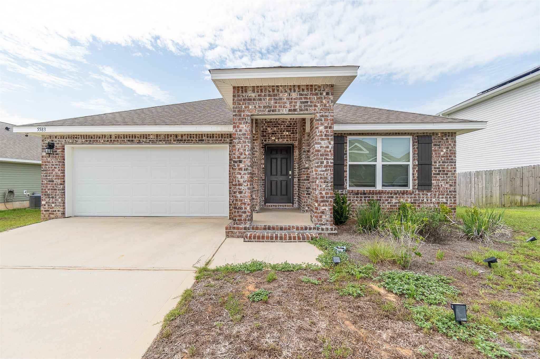 5583 Guinevere Ln
