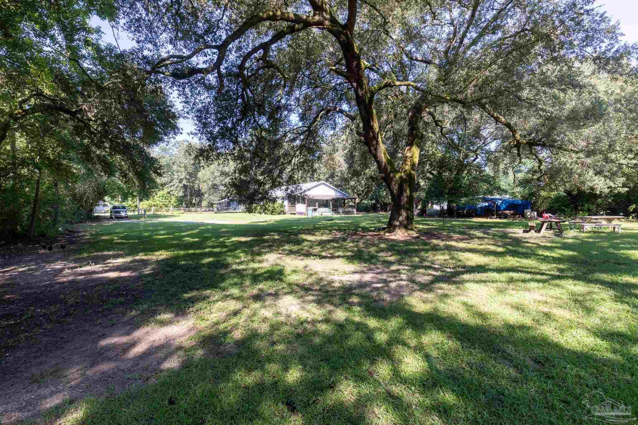 5926 Mitchell Ln