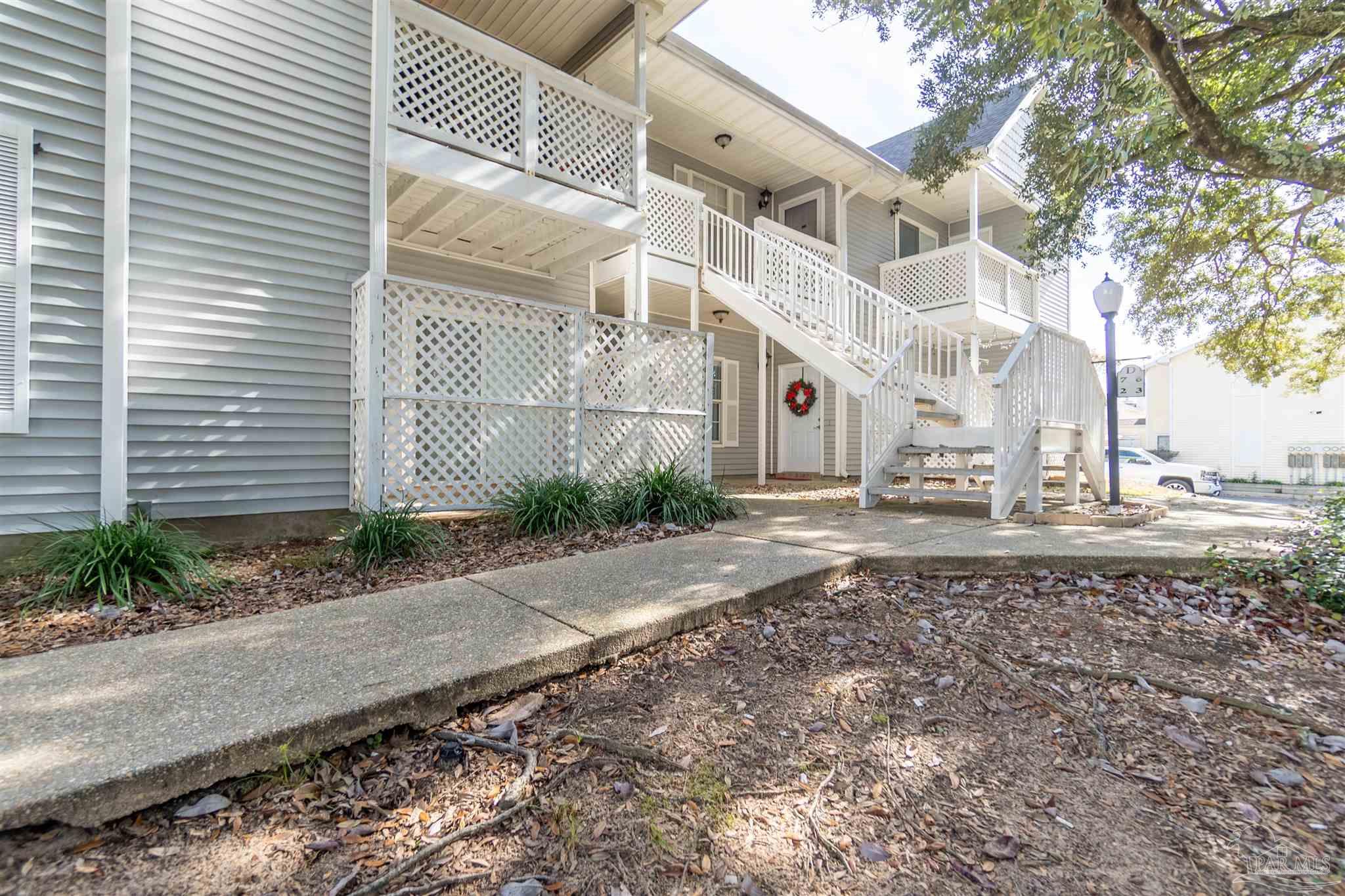 601 E Burgess Rd # D3