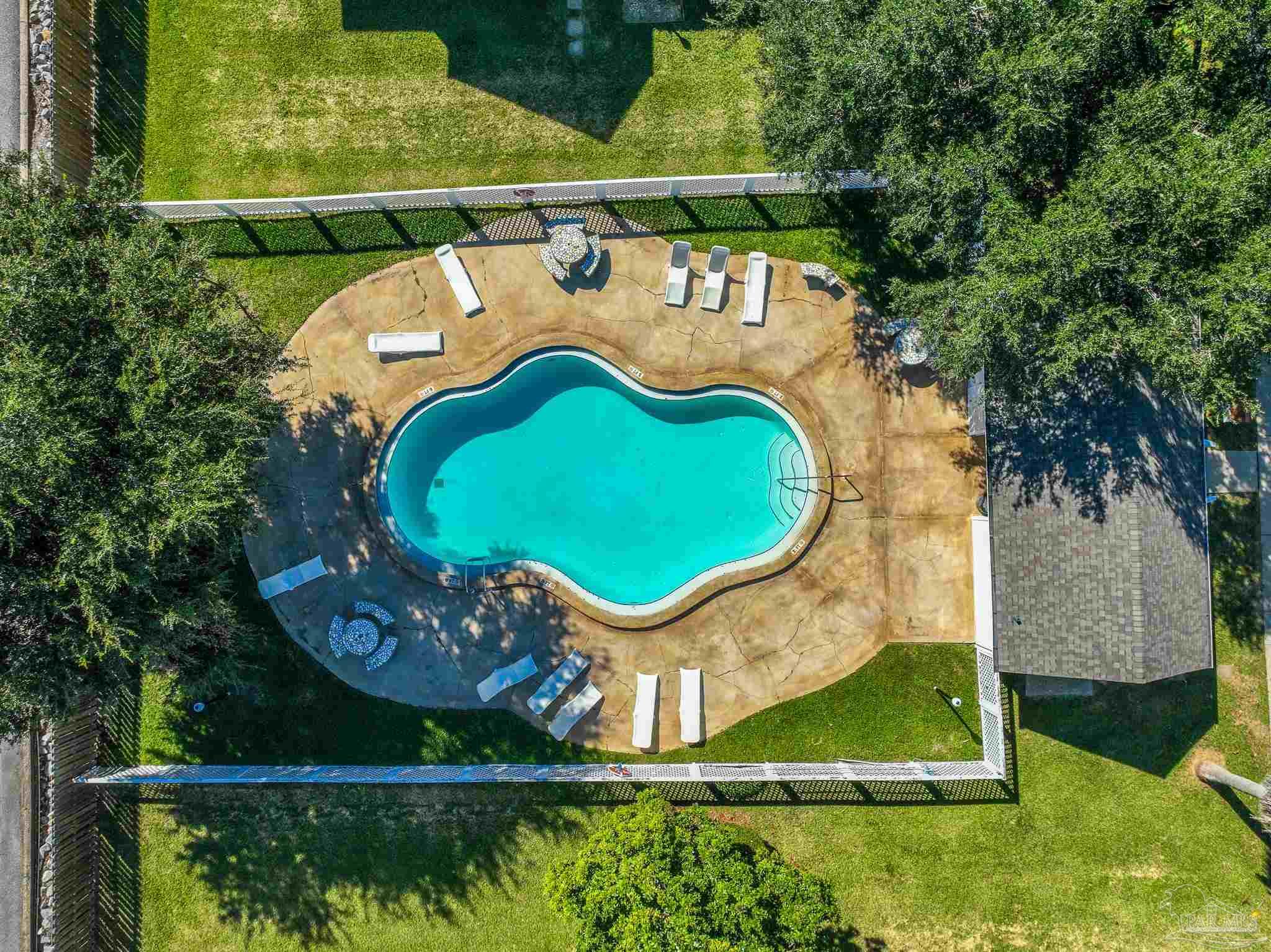 601 E Burgess Rd # D3