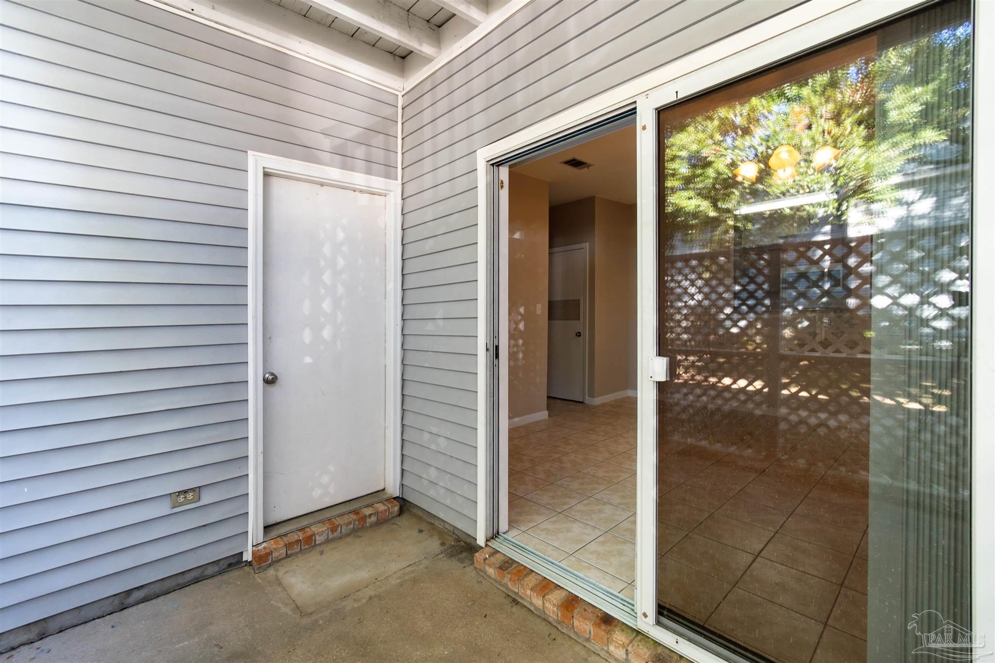 601 E Burgess Rd # D3