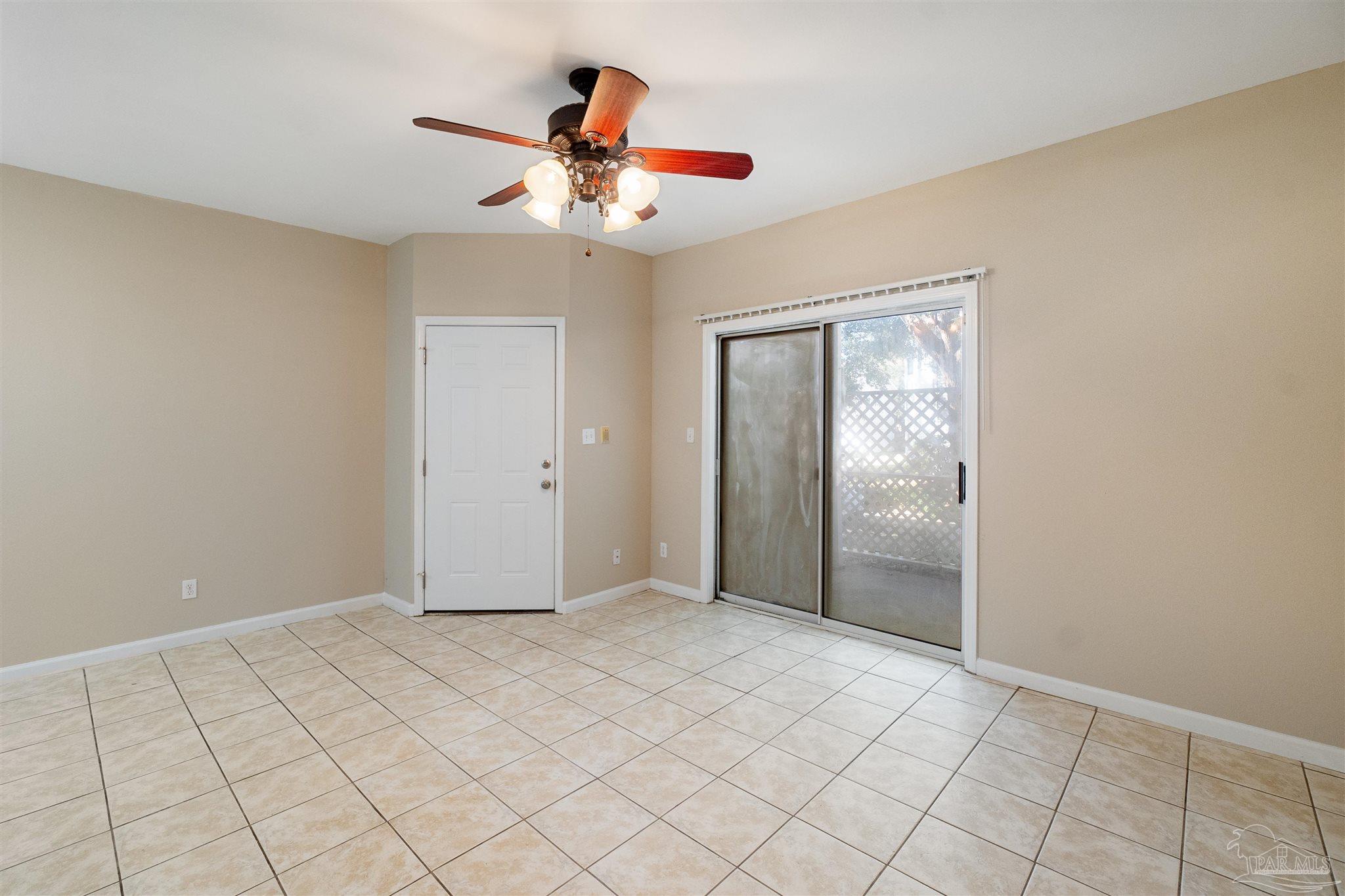 601 E Burgess Rd # D3