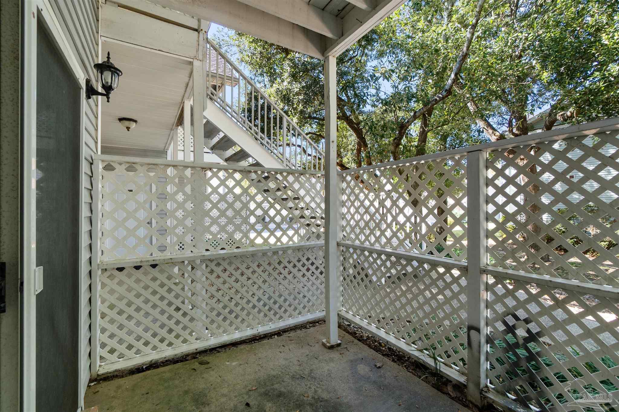 601 E Burgess Rd # D3