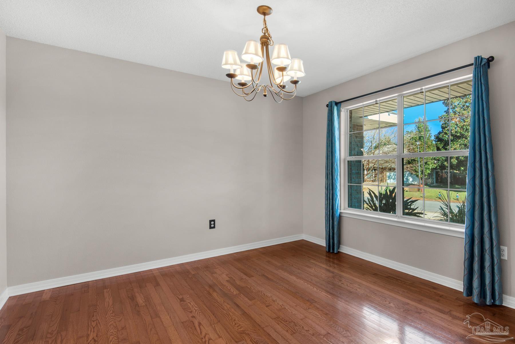 5089 Mandavilla Blvd